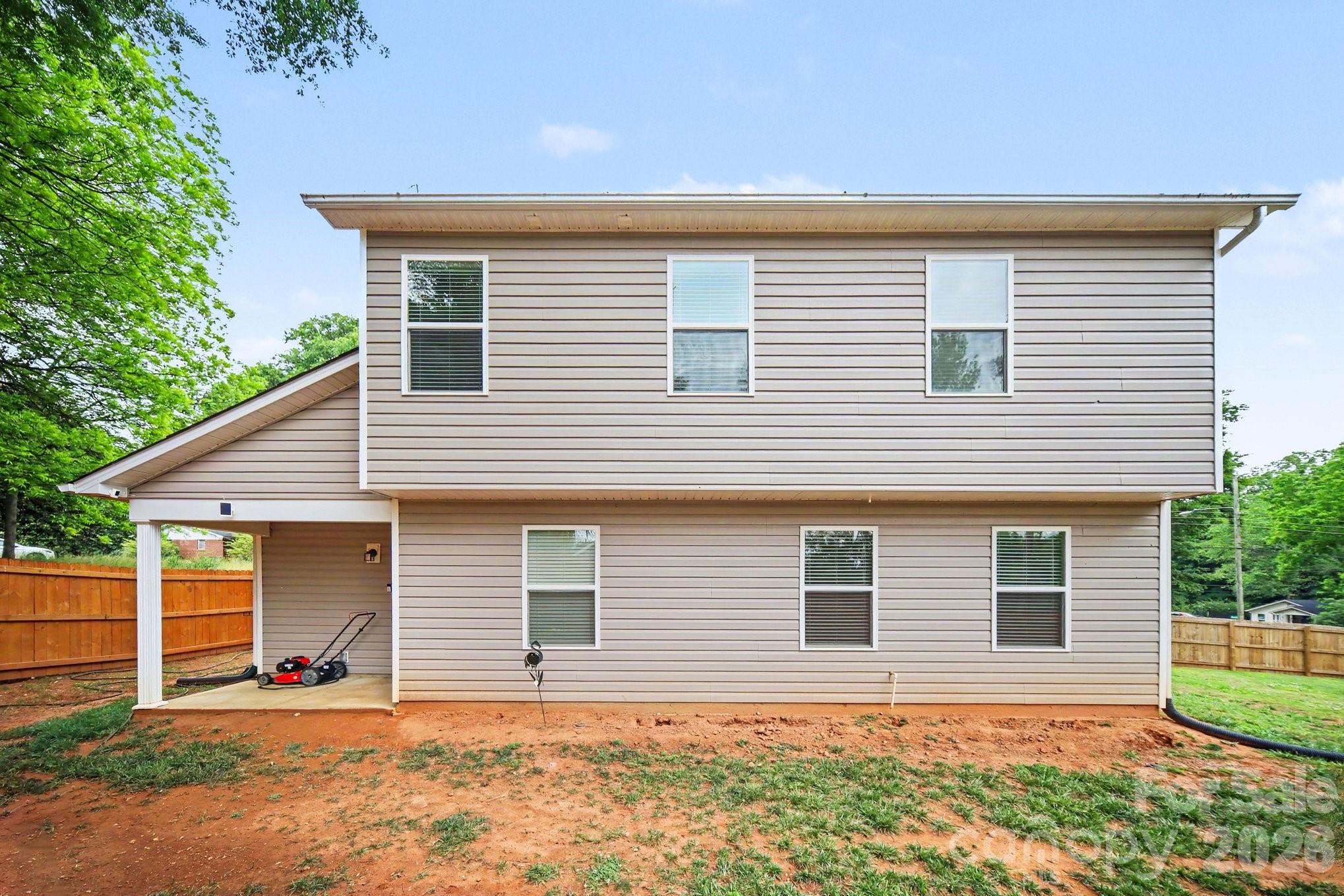 840 Carver Street — Shelby
