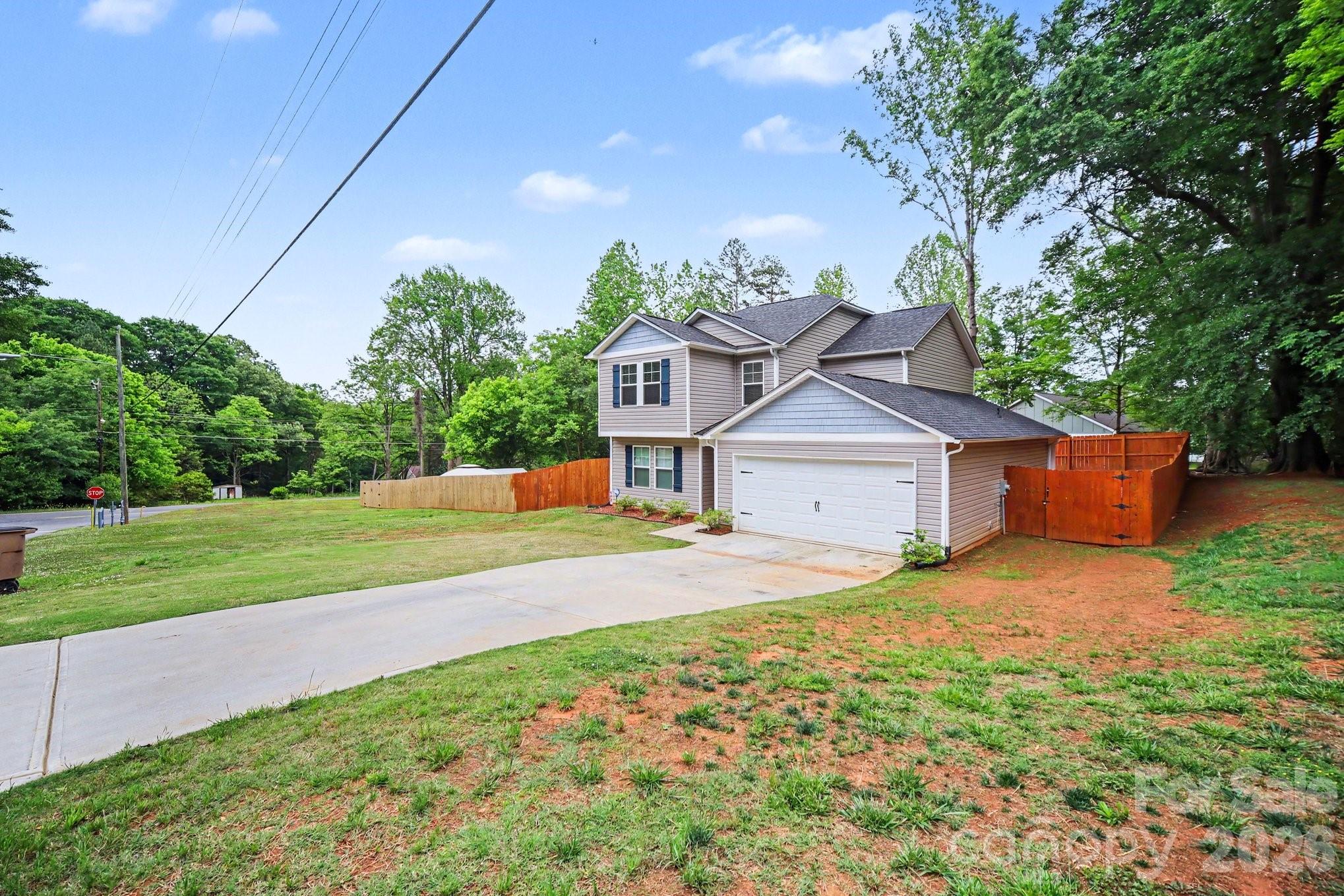 840 Carver Street — Shelby