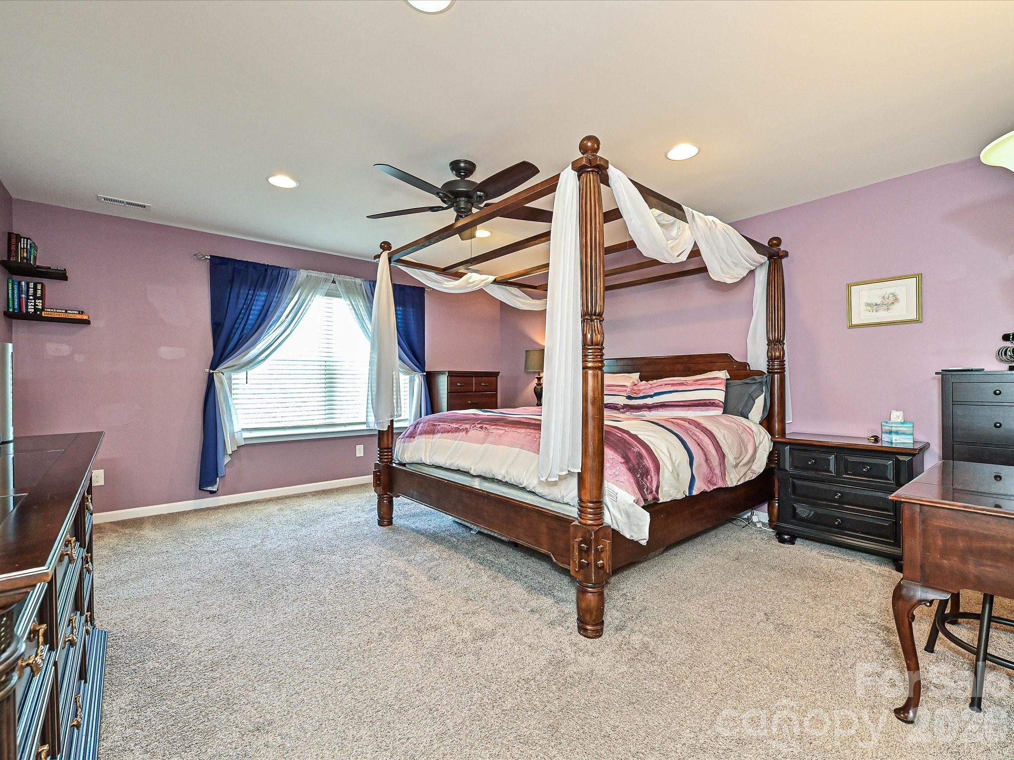 2614 Lochview Street — Fort Mill