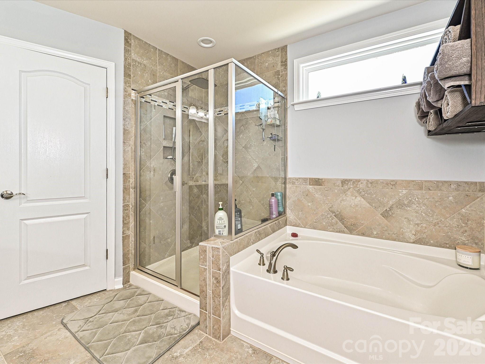 2614 Lochview Street — Fort Mill