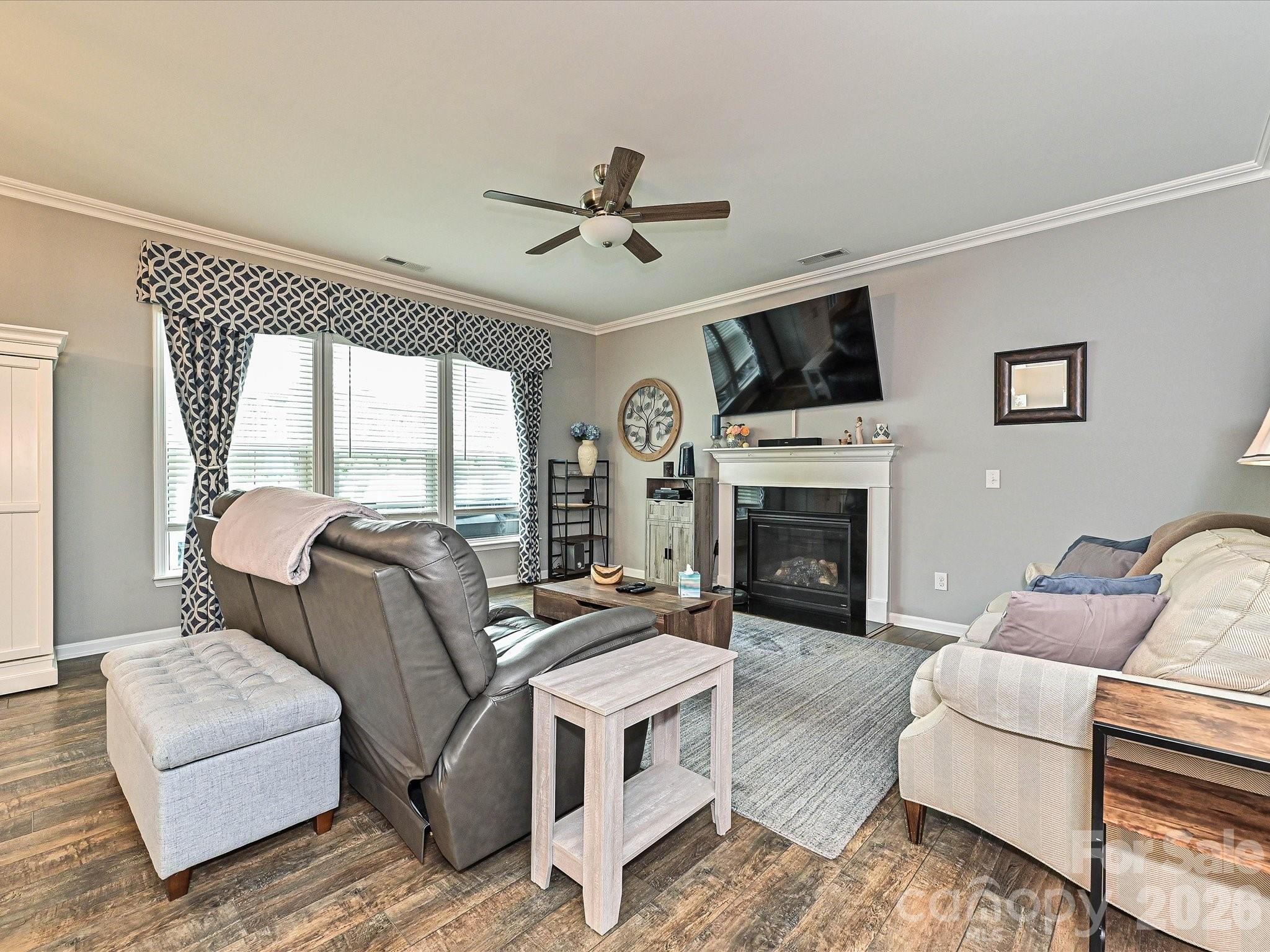 2614 Lochview Street — Fort Mill