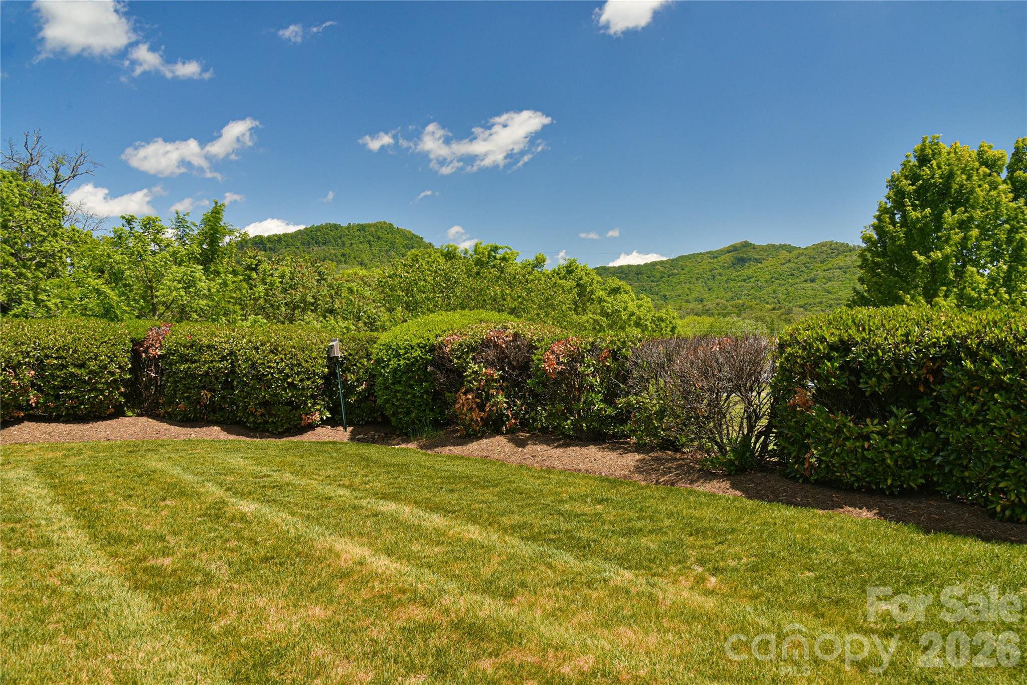 11 Outlook Circle — Swannanoa
