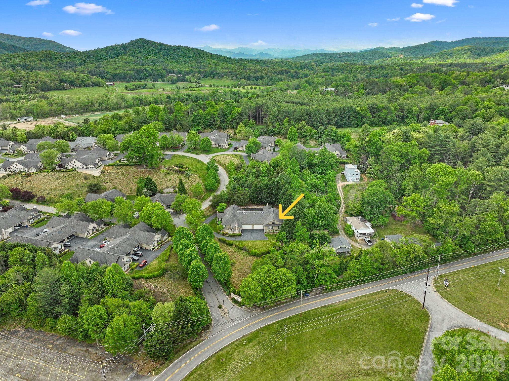 11 Outlook Circle — Swannanoa