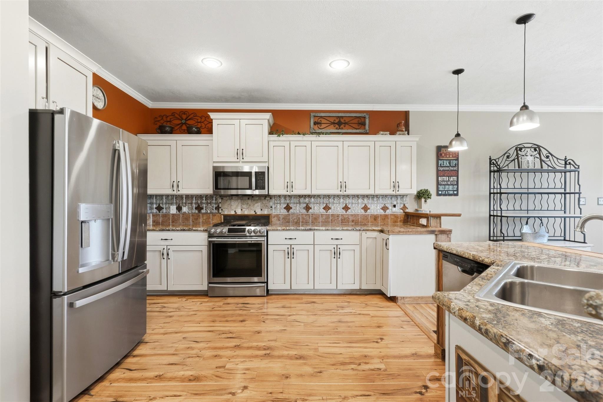 631 Sedona Drive — Nebo