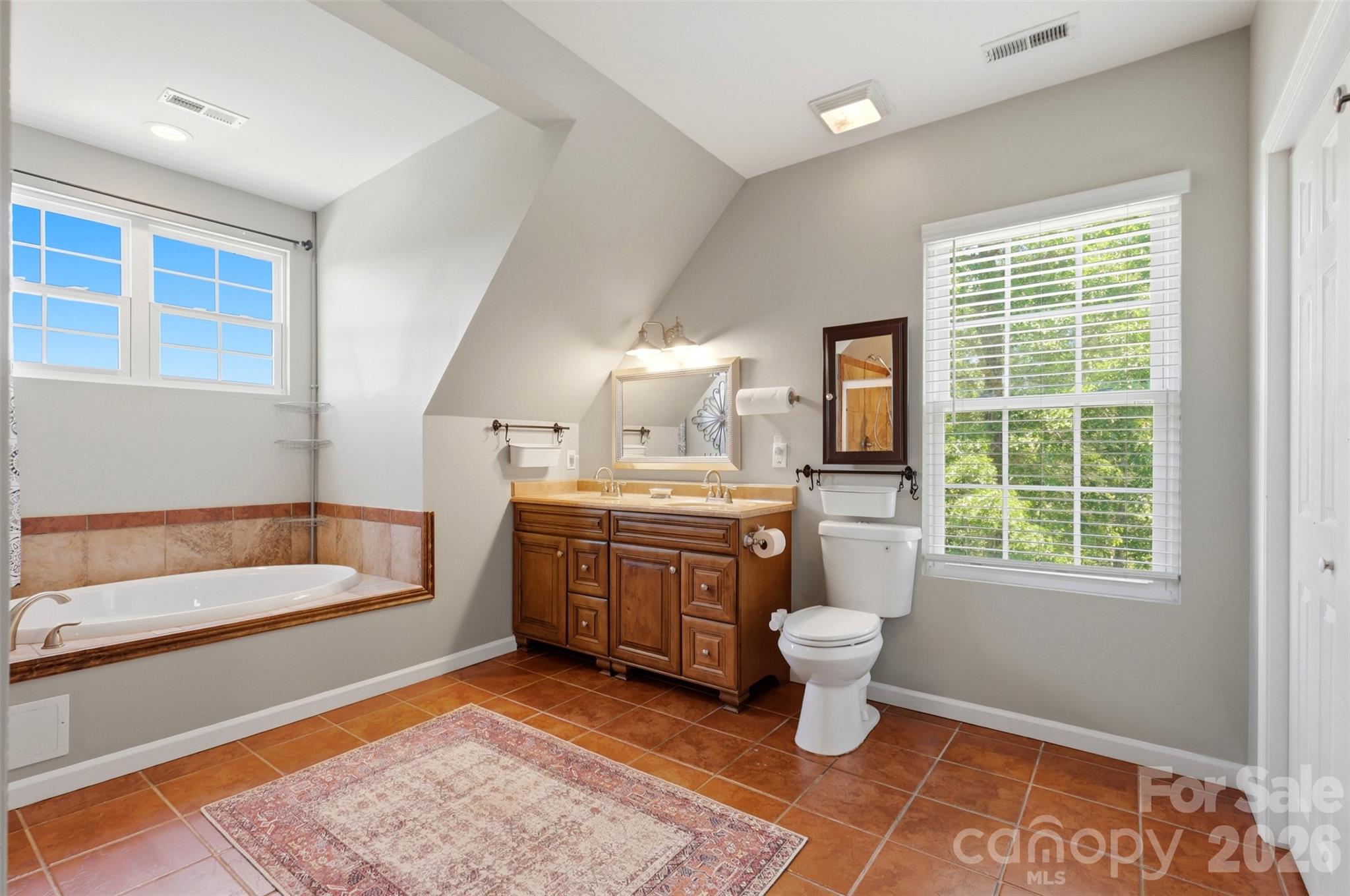 631 Sedona Drive — Nebo