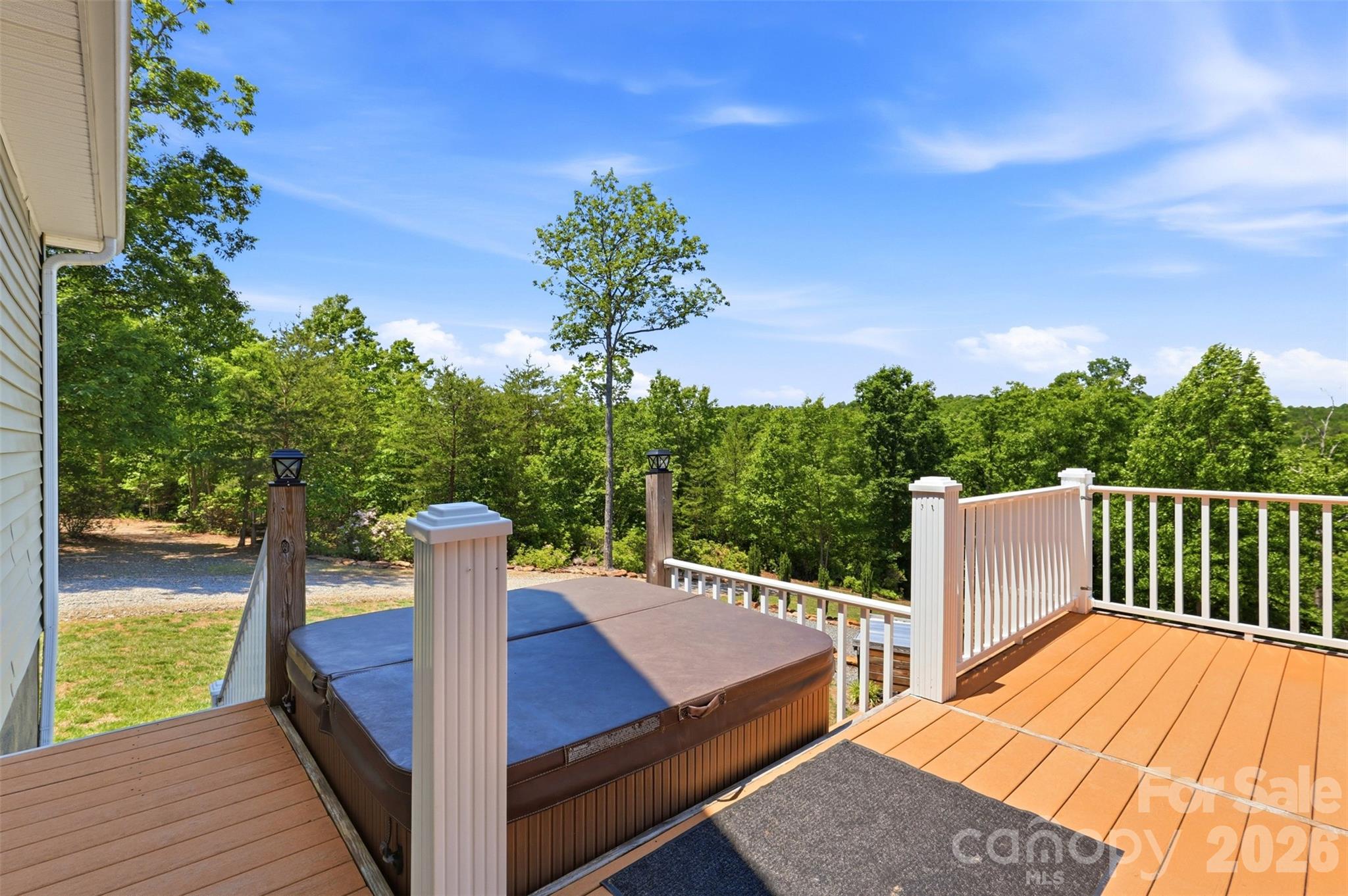 631 Sedona Drive — Nebo