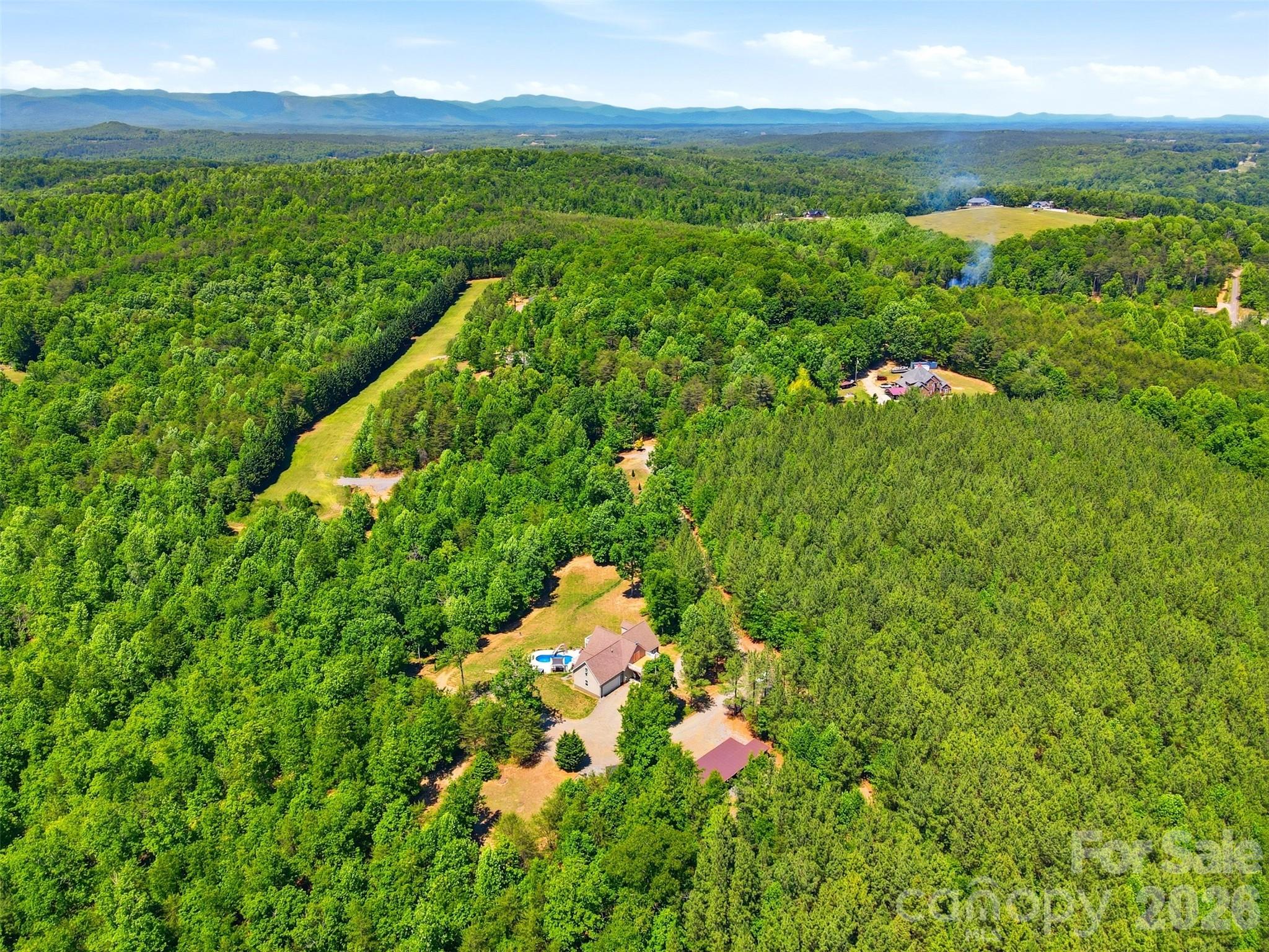 631 Sedona Drive — Nebo