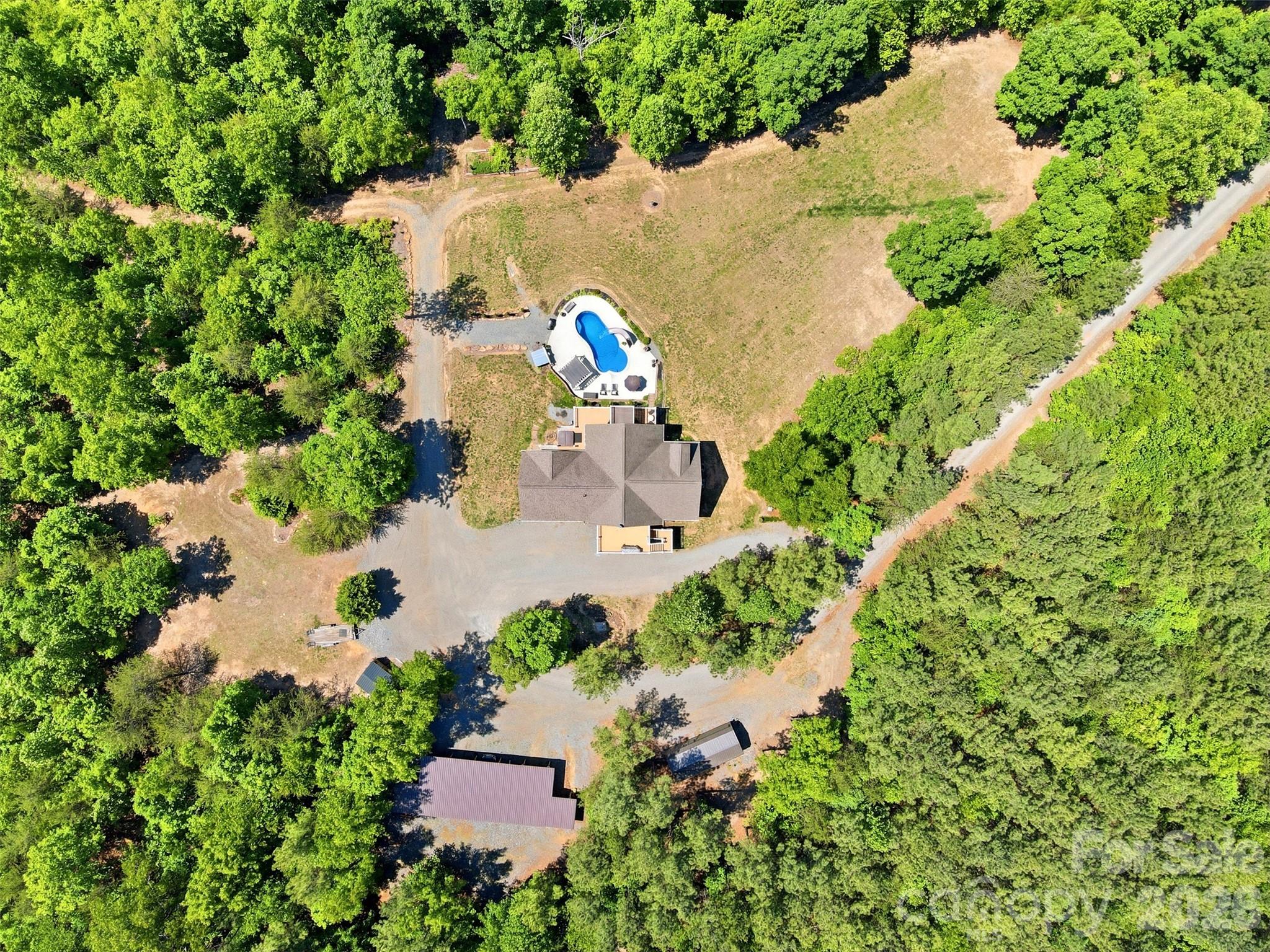 631 Sedona Drive — Nebo
