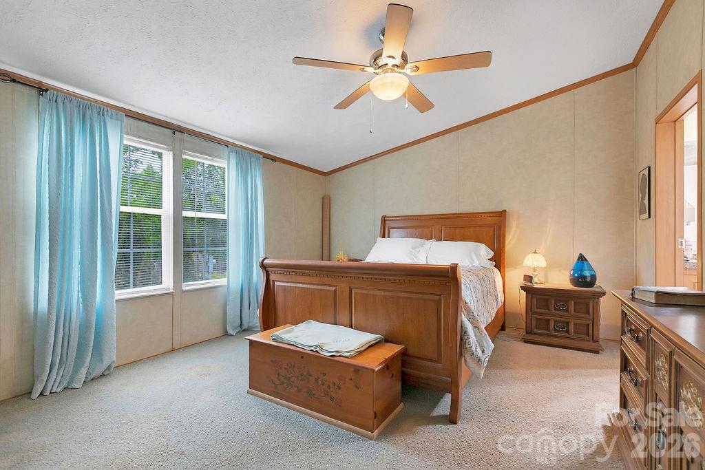 111 Wild Hog Creek Road — Rosman