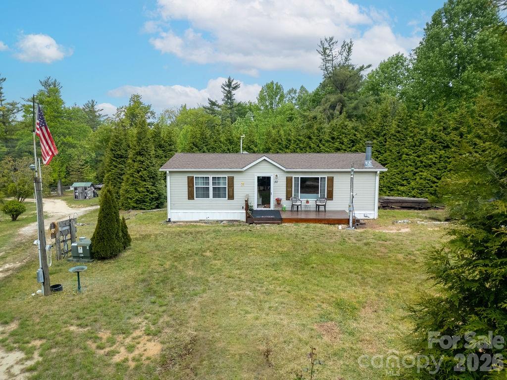 111 Wild Hog Creek Road — Rosman