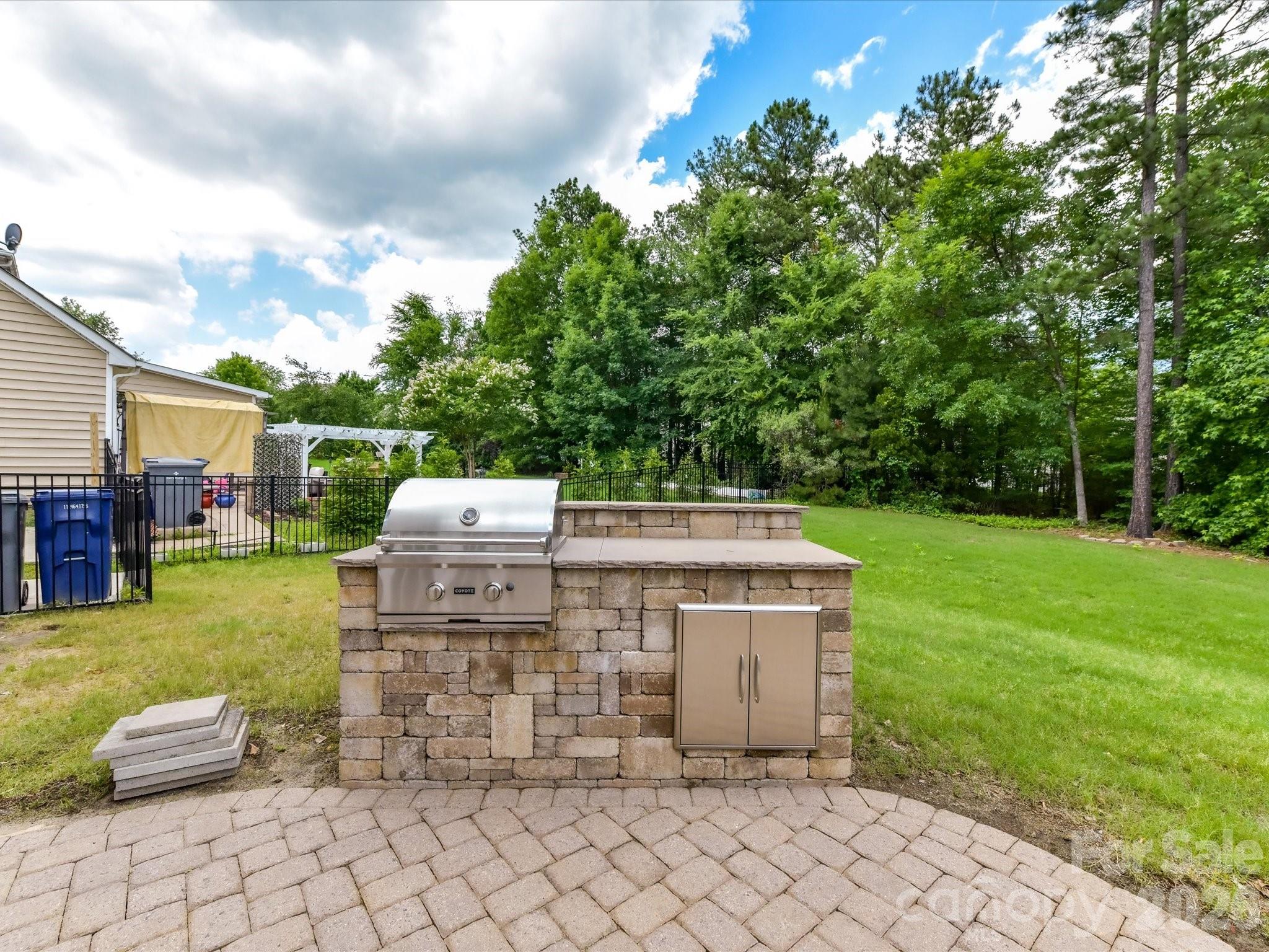 9154 Perseverance Drive — Harrisburg