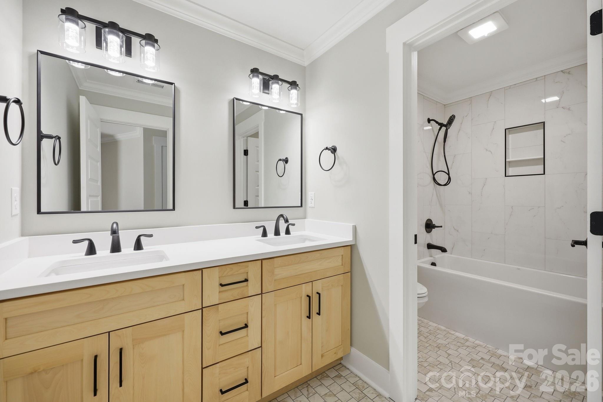 7566 Whisper Hollow Lane — Lewisville