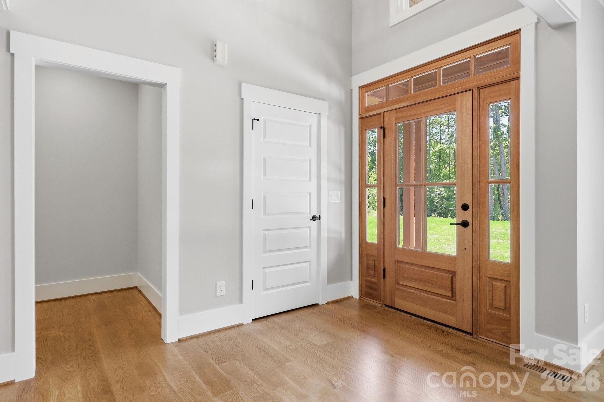7566 Whisper Hollow Lane — Lewisville