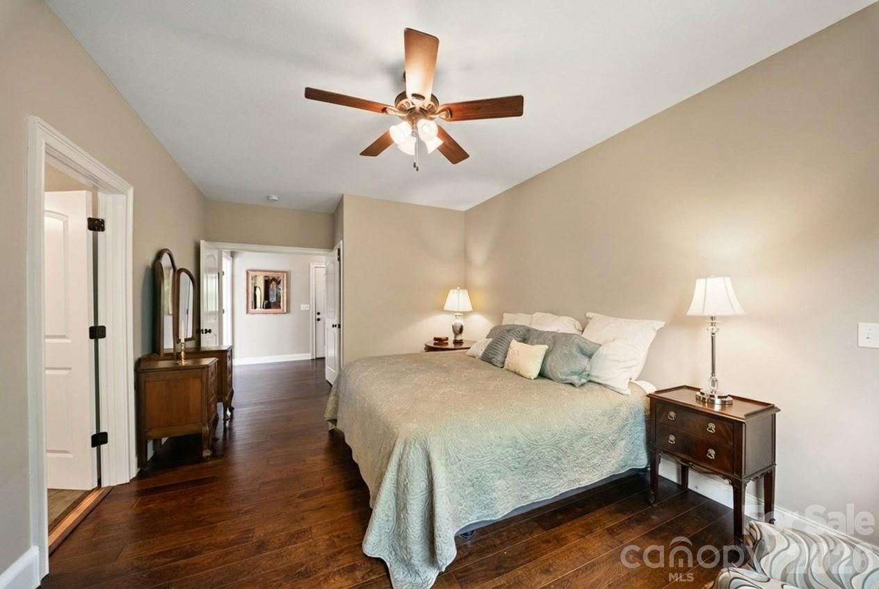 22 Asher Lane — Arden