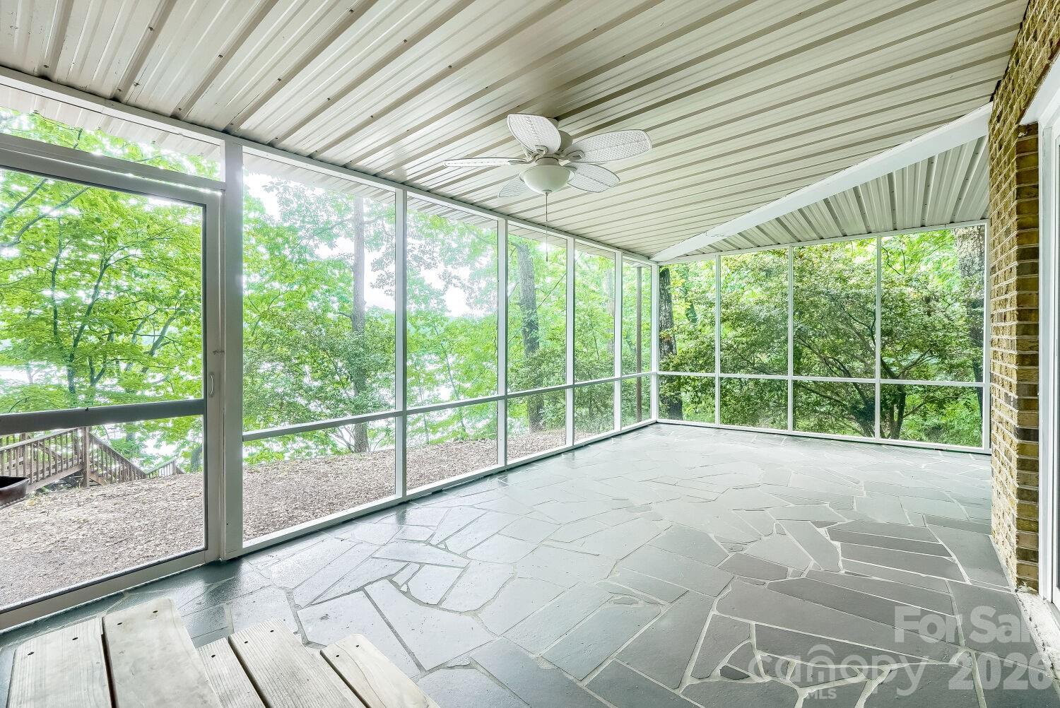 42640 Moonshine Drive — New London