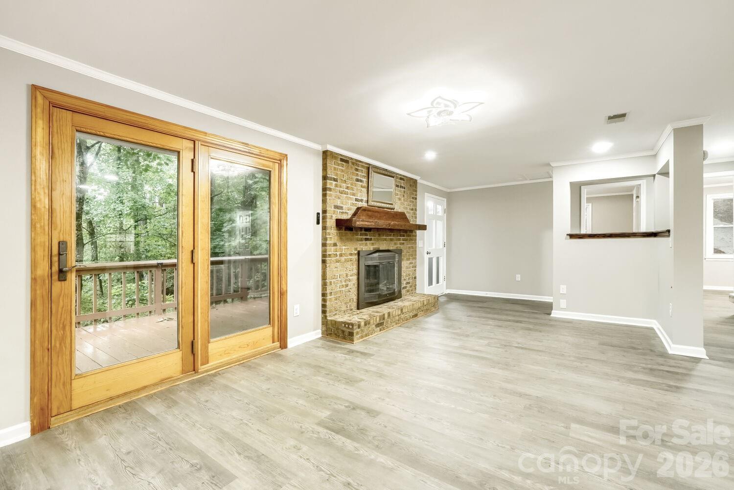 42640 Moonshine Drive — New London