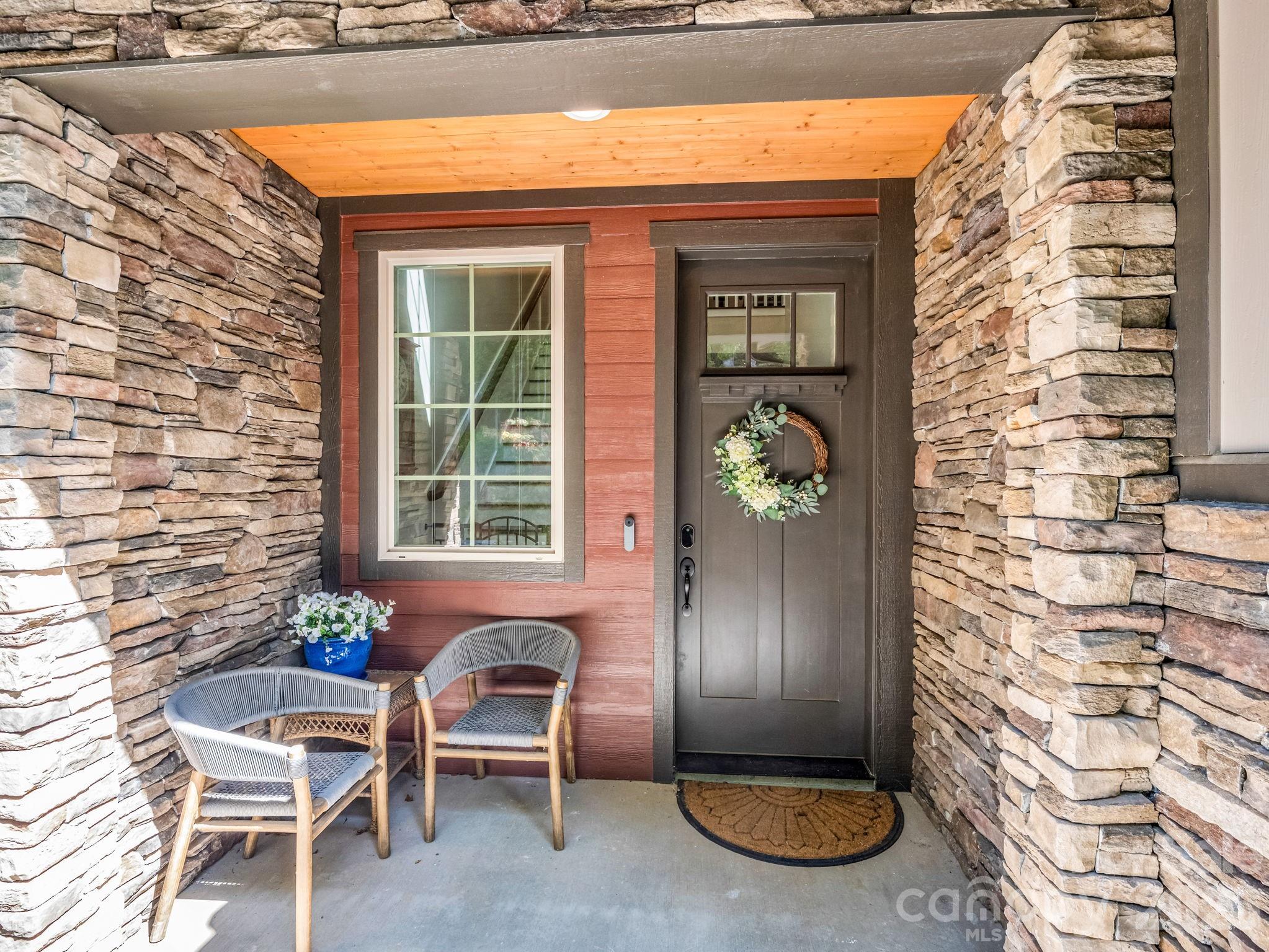 564 Sweet Birch Park Lane — Black Mountain