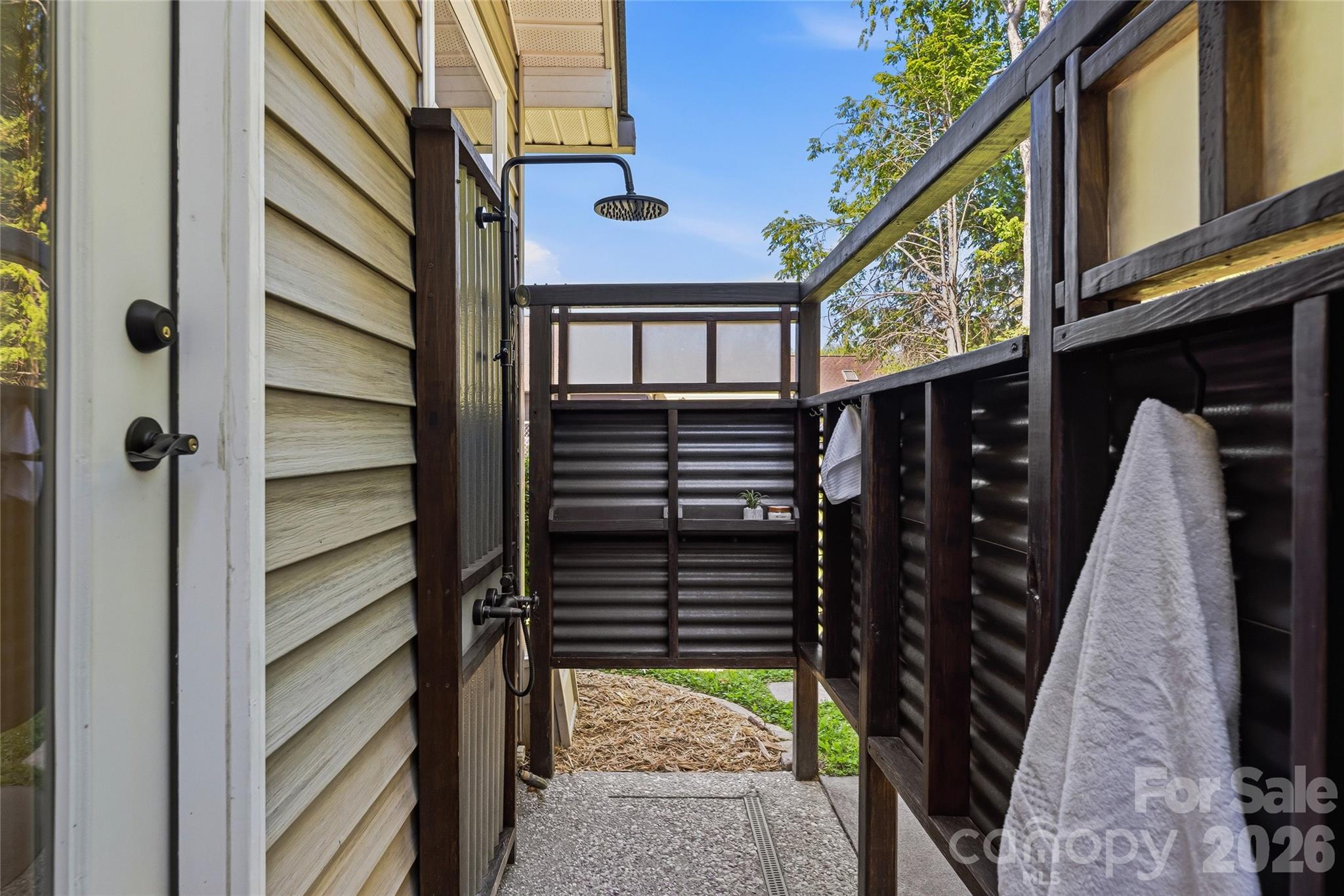 51 White Pine Circle — Fletcher