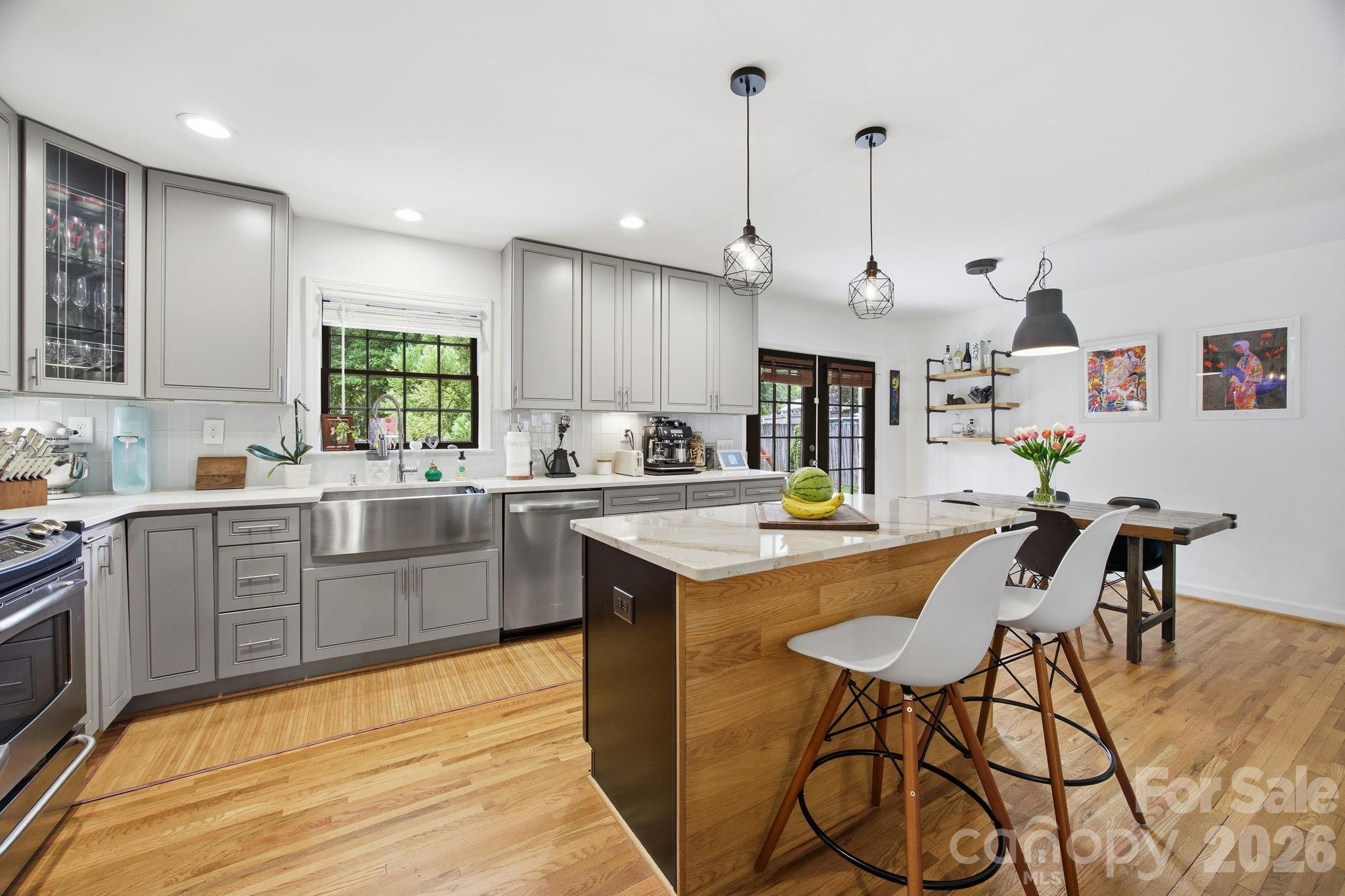 1325 Braeburn Road — Charlotte