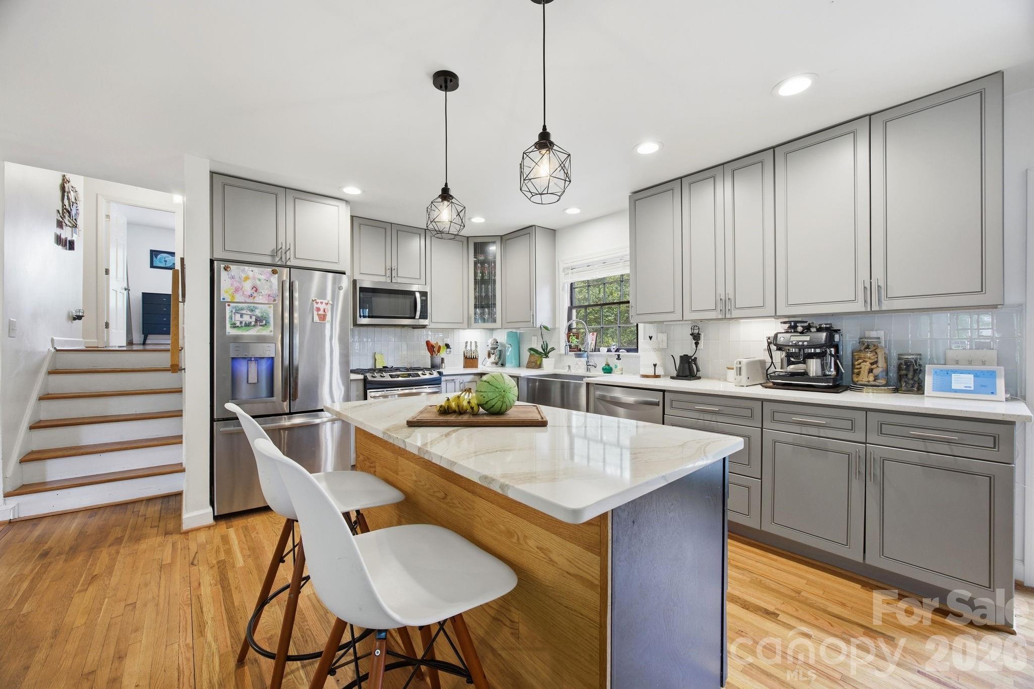 1325 Braeburn Road — Charlotte