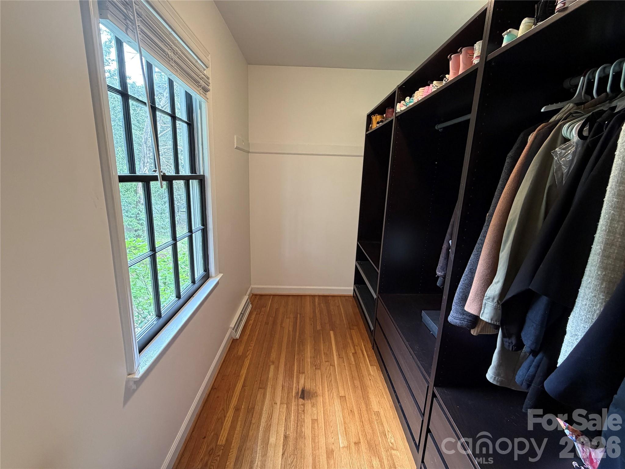 1325 Braeburn Road — Charlotte