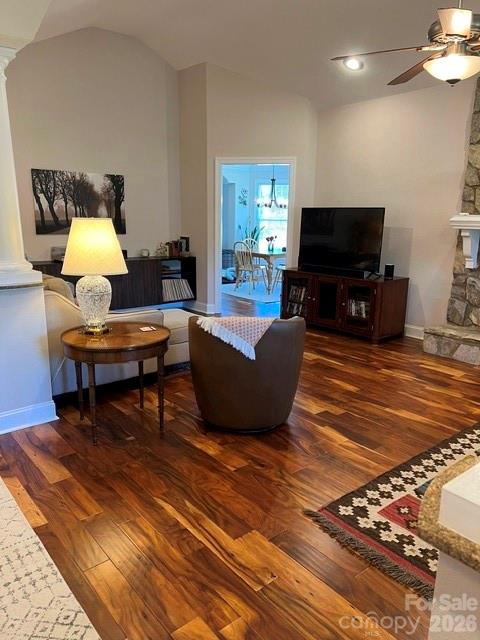 183 Burl Bridges Road — Forest City
