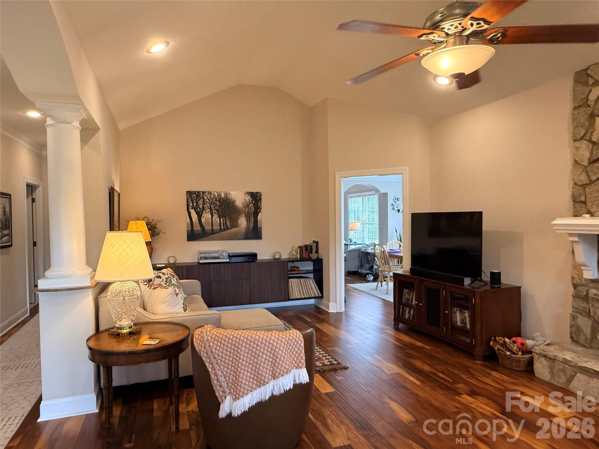 183 Burl Bridges Road — Forest City