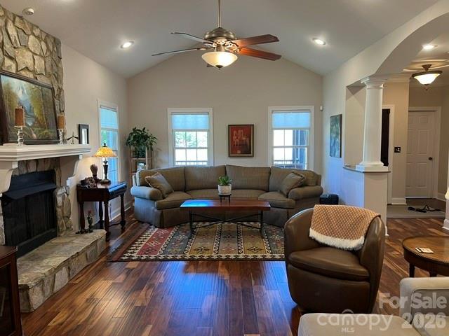 183 Burl Bridges Road — Forest City