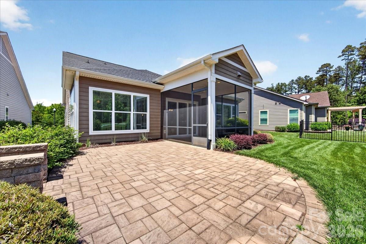 249 Stone Mountain Way — Denver
