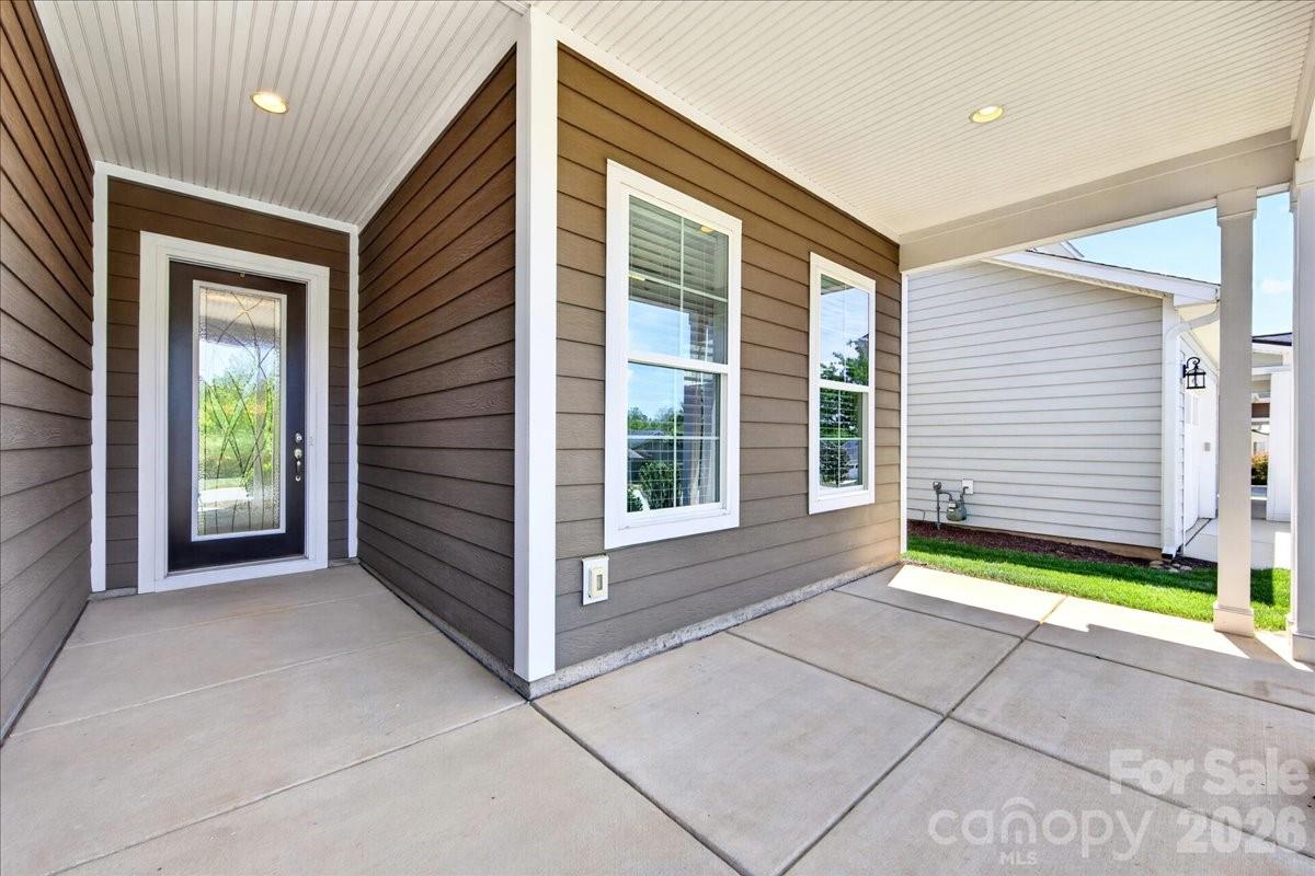 249 Stone Mountain Way — Denver
