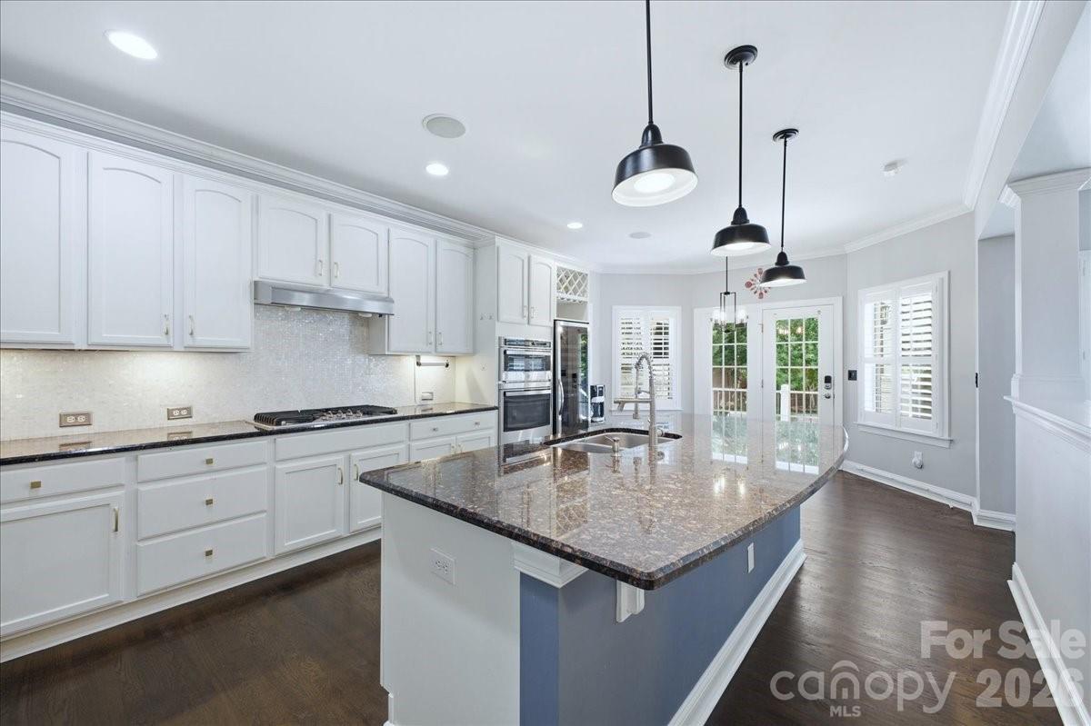 1825 Laveta Road — Charlotte