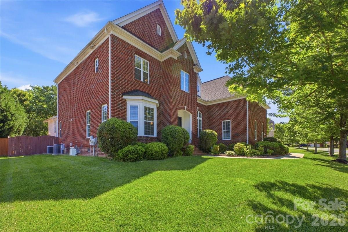 1825 Laveta Road — Charlotte