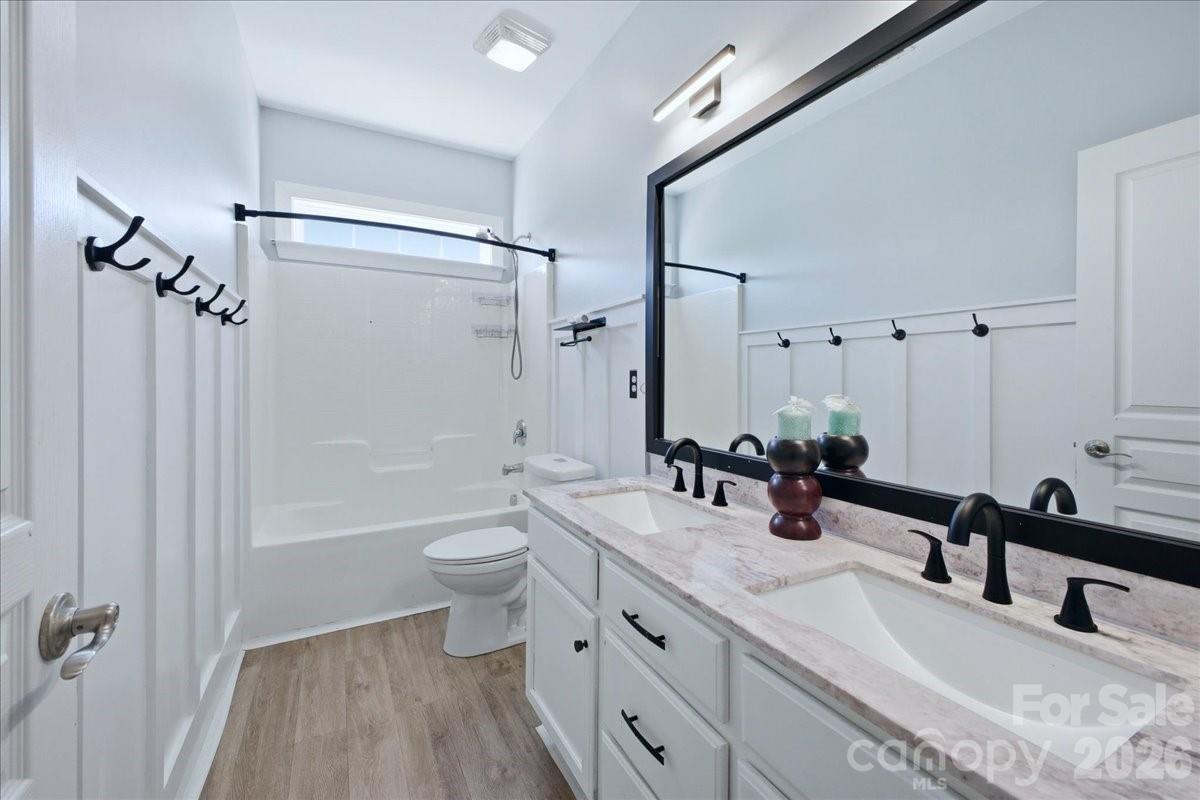 1825 Laveta Road — Charlotte