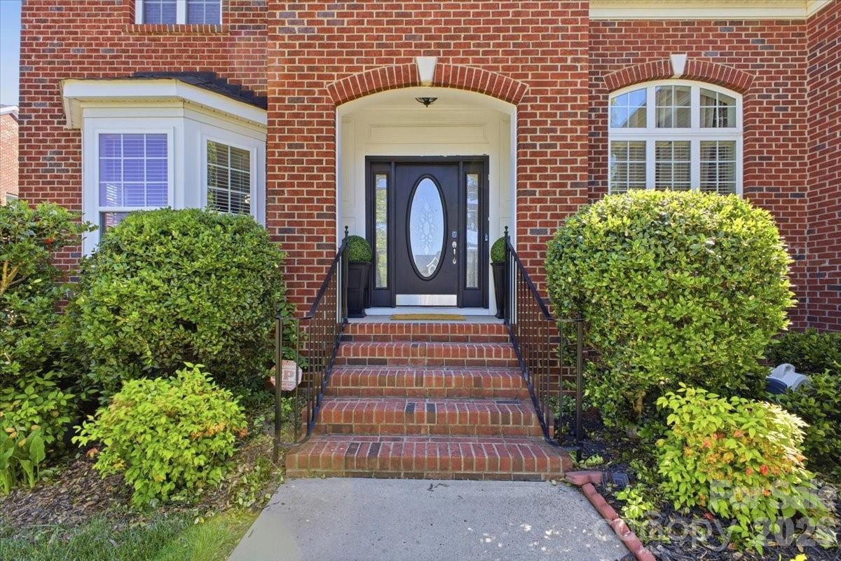 1825 Laveta Road — Charlotte