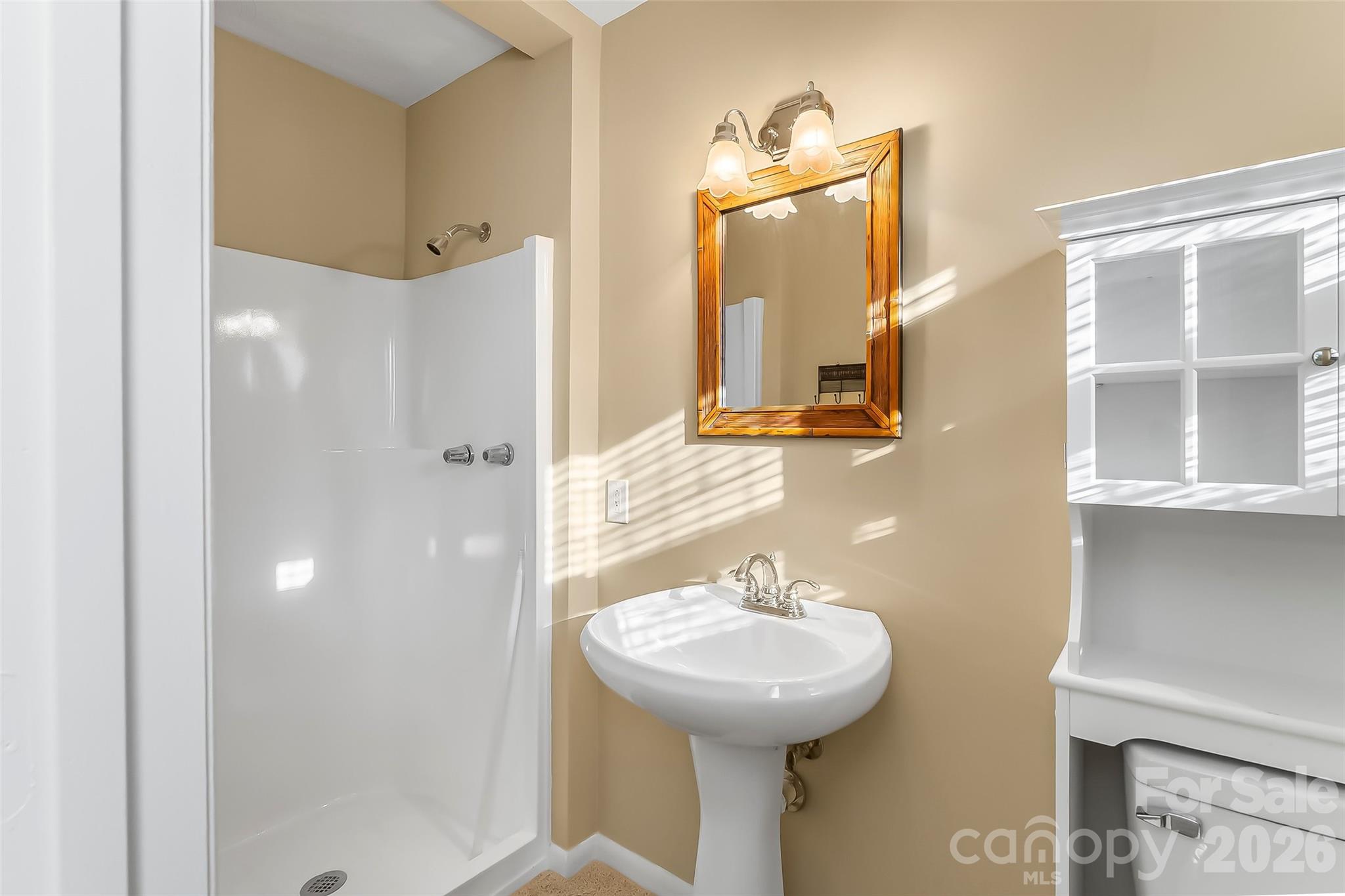 1631 Lynn Mountain Road — Vale