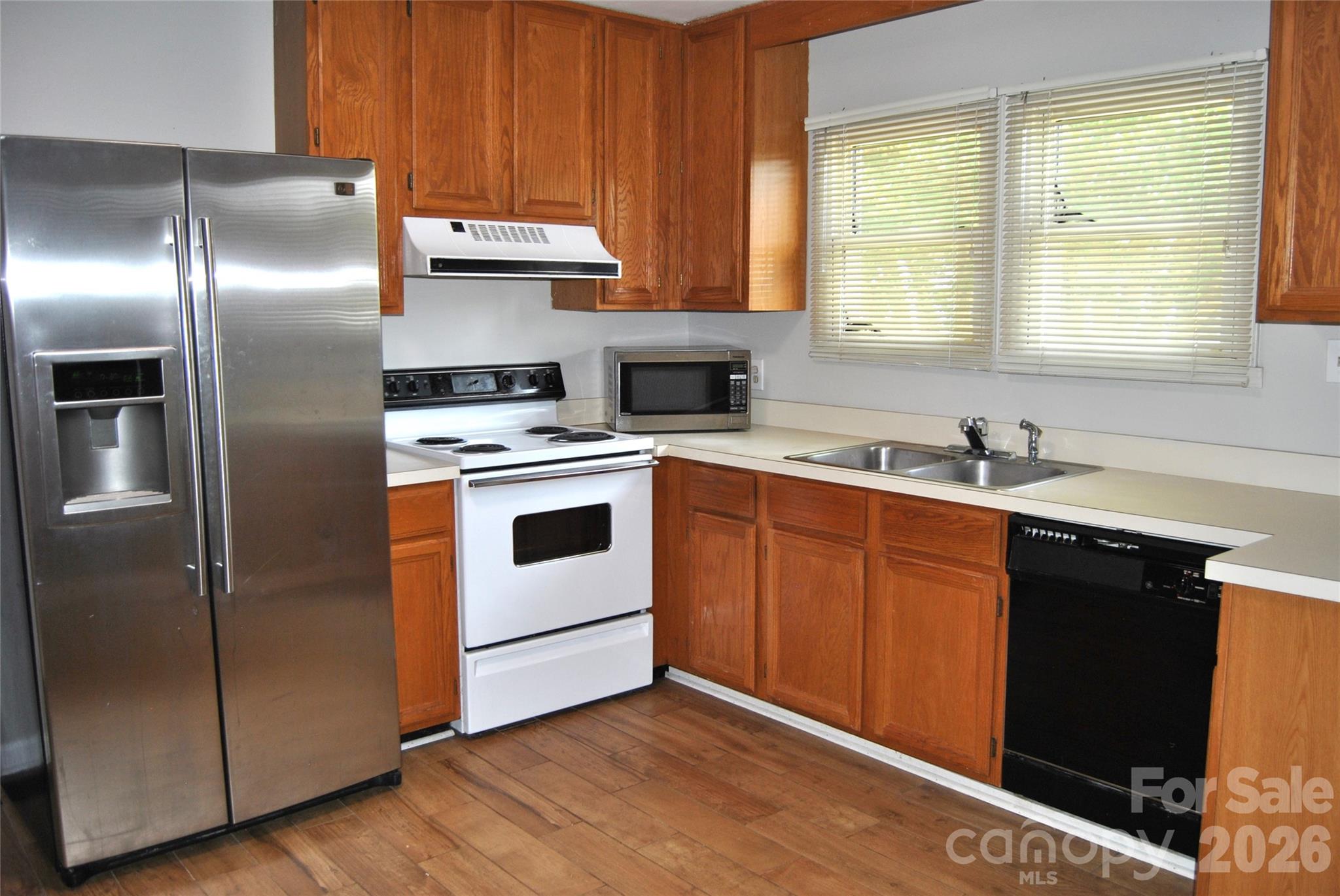 2510 Boundary Street — Belmont