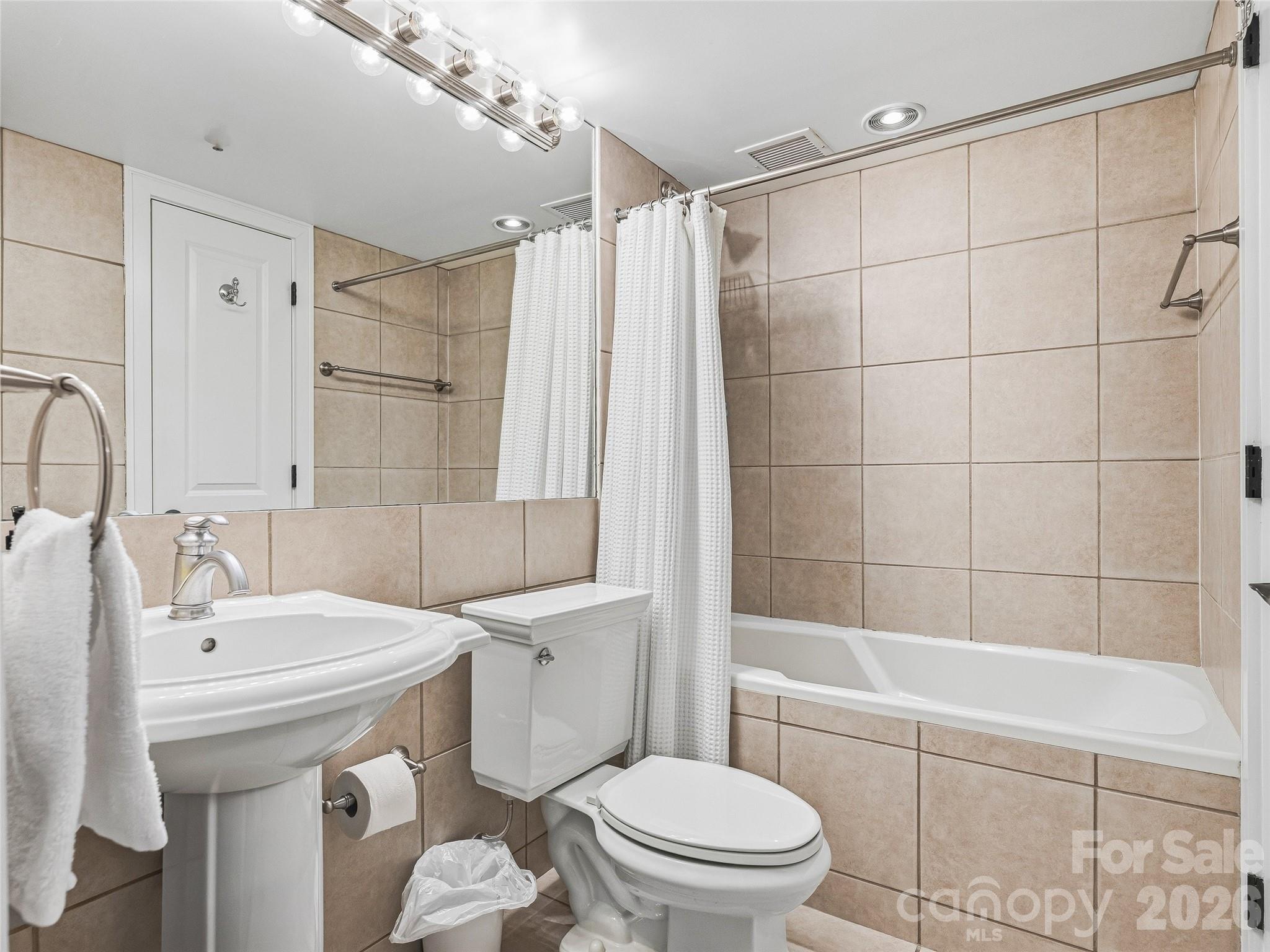37 Hiawassee Street #E103 — Asheville