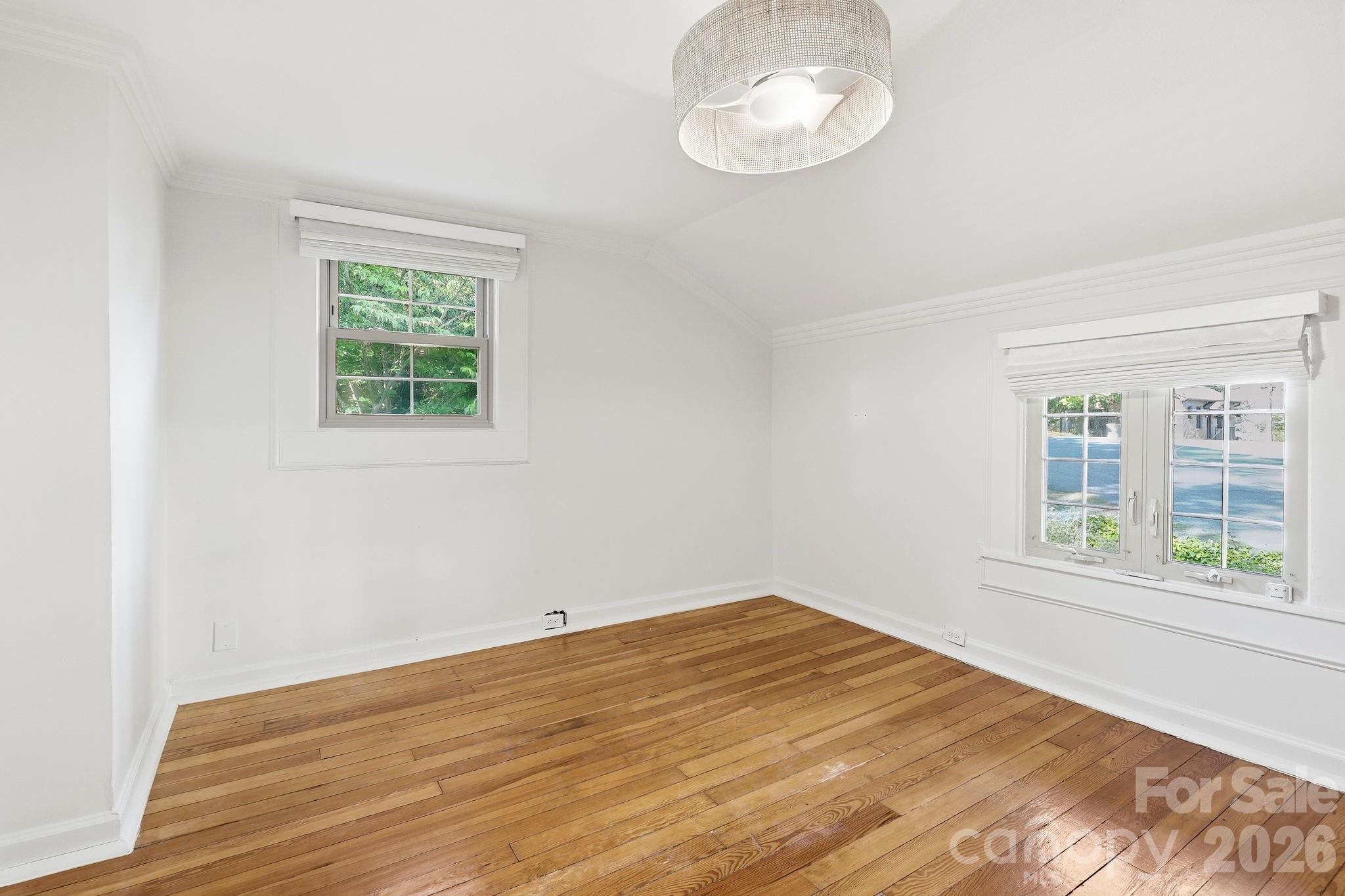 150 Pacolet Street — Tryon