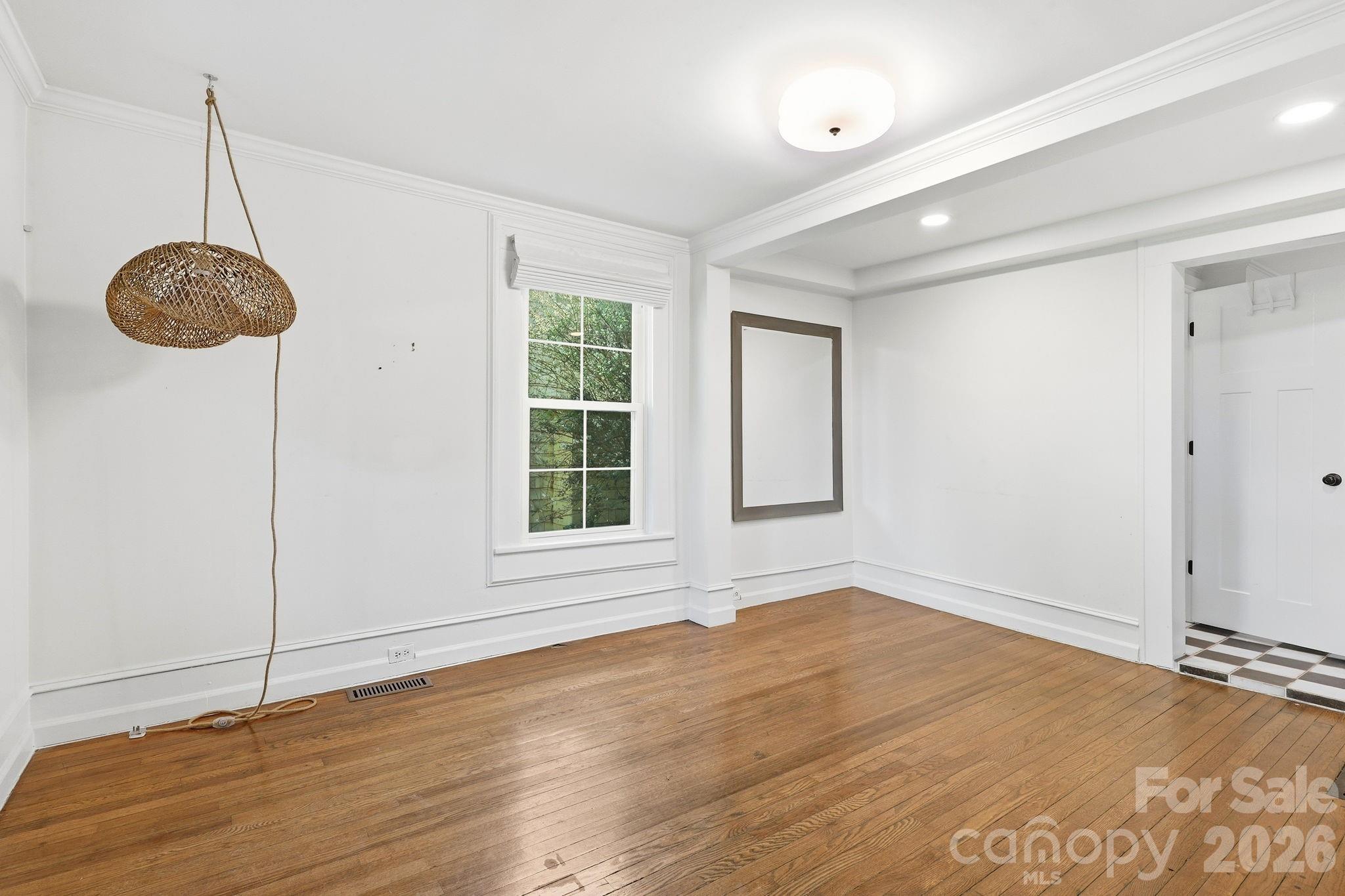150 Pacolet Street — Tryon