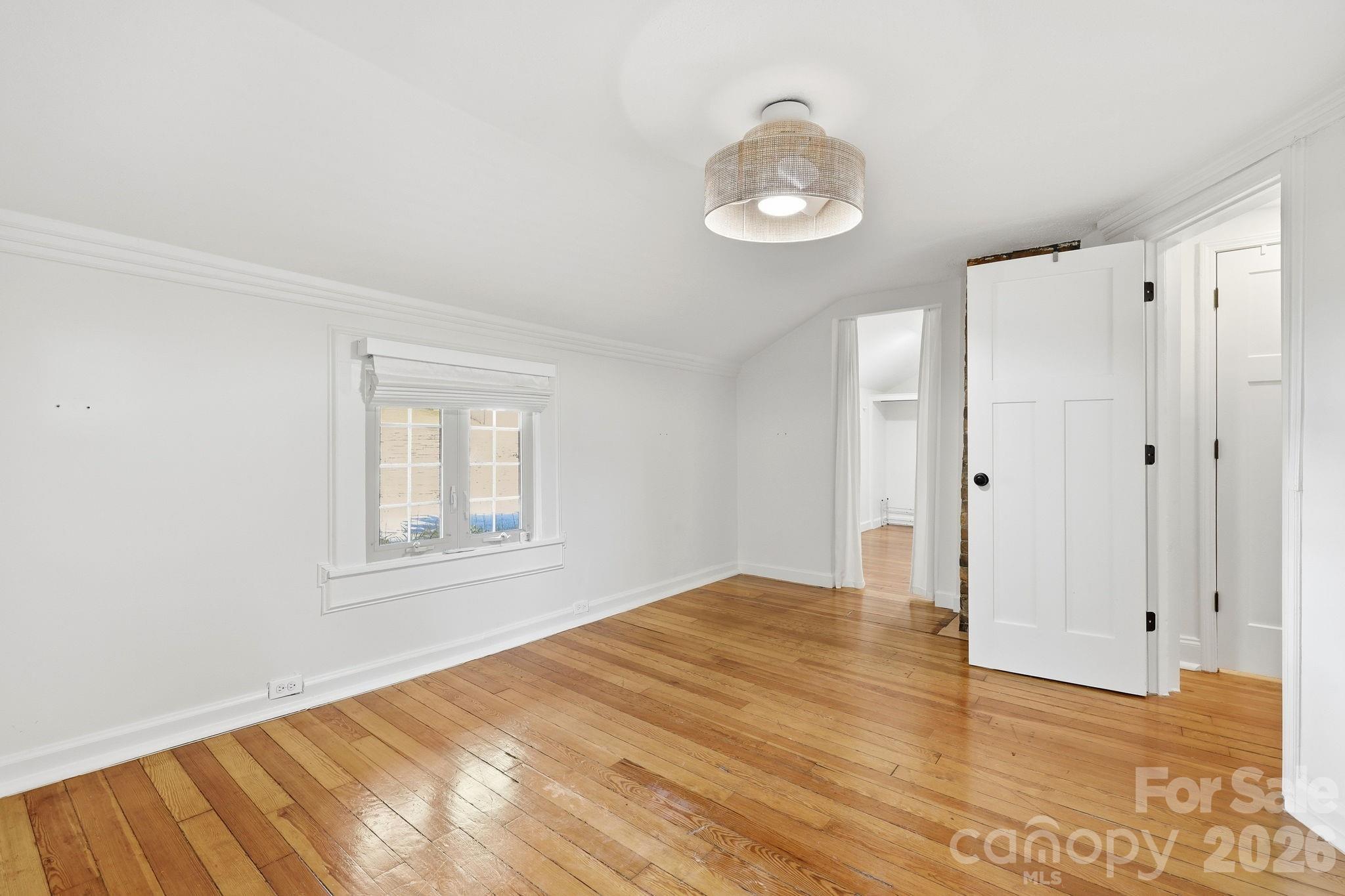 150 Pacolet Street — Tryon