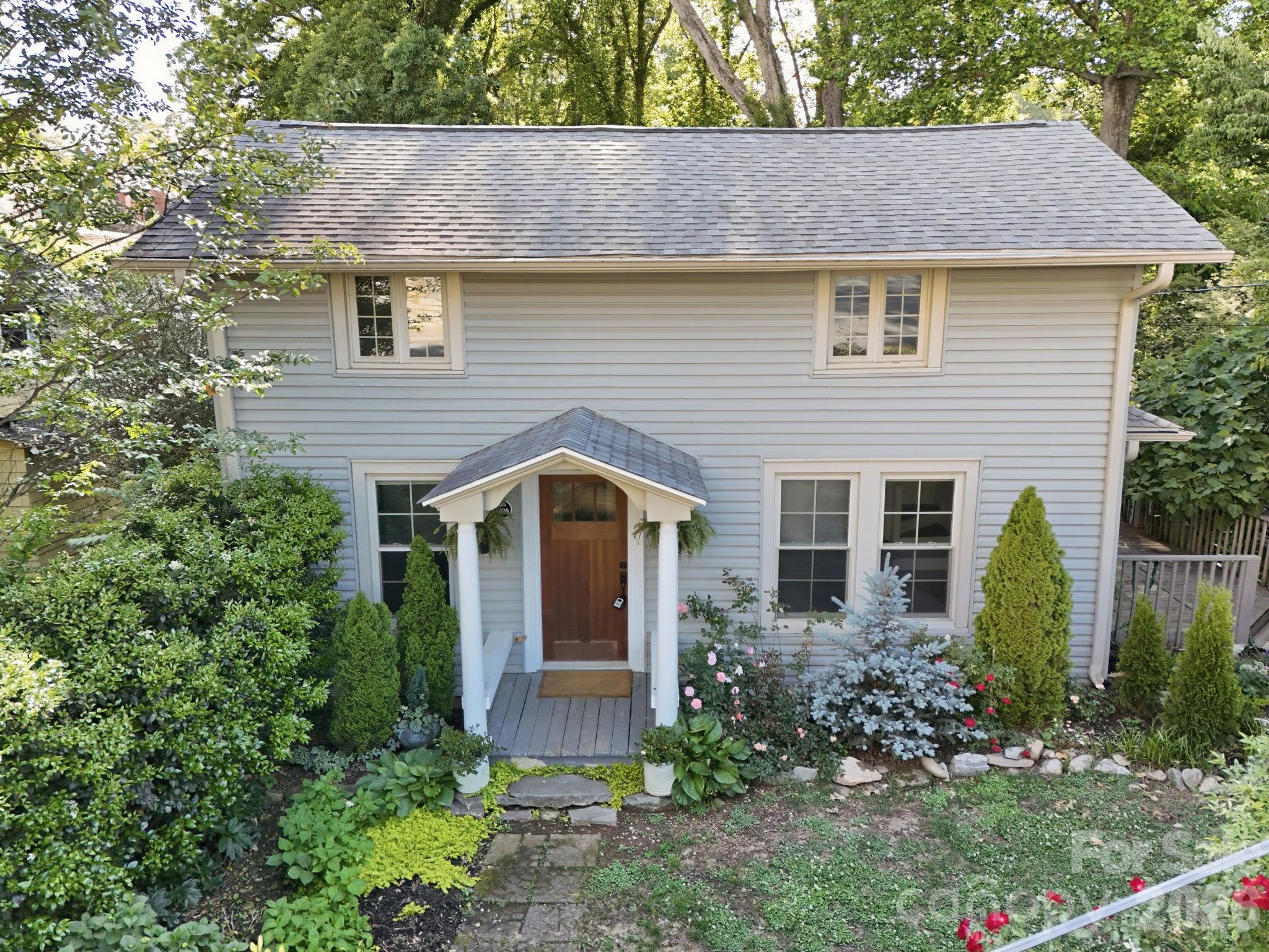 150 Pacolet Street — Tryon