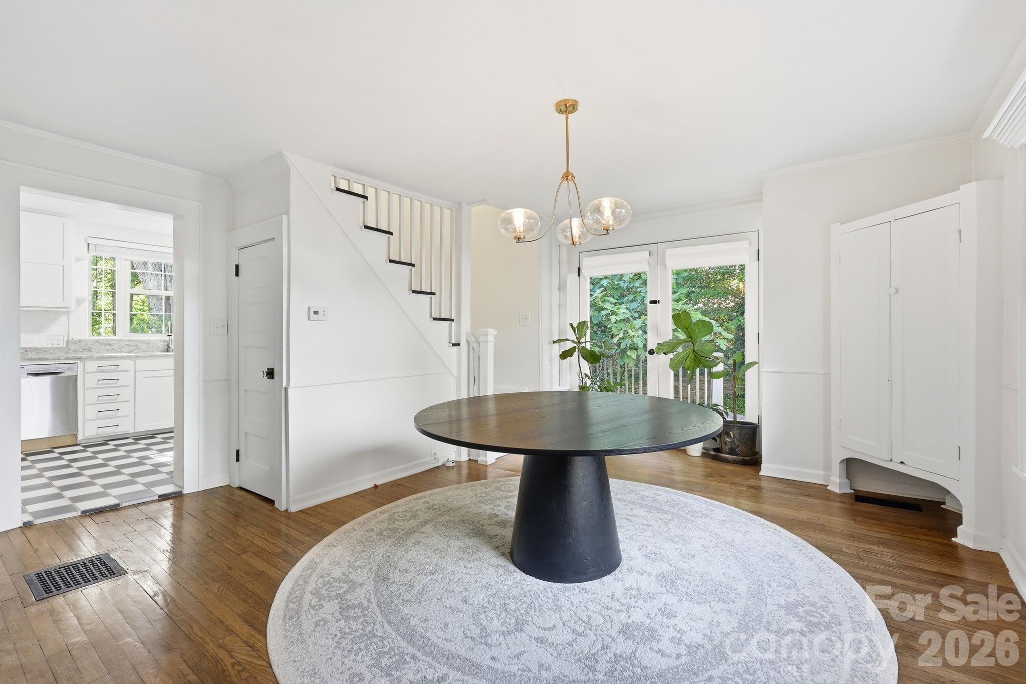 150 Pacolet Street — Tryon