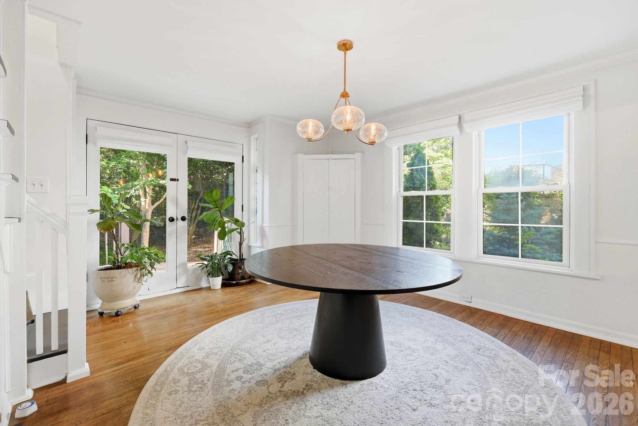 150 Pacolet Street — Tryon