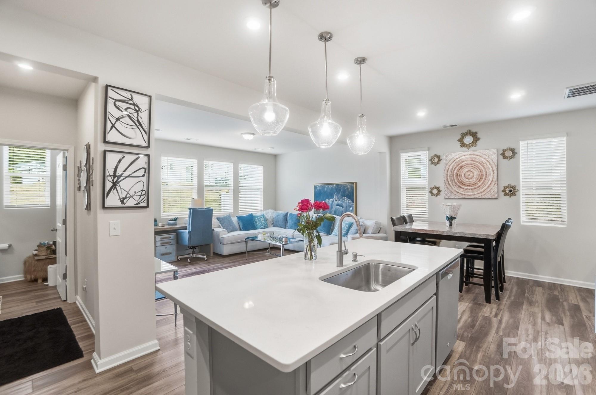 15625 Little Bluestem Street — Charlotte