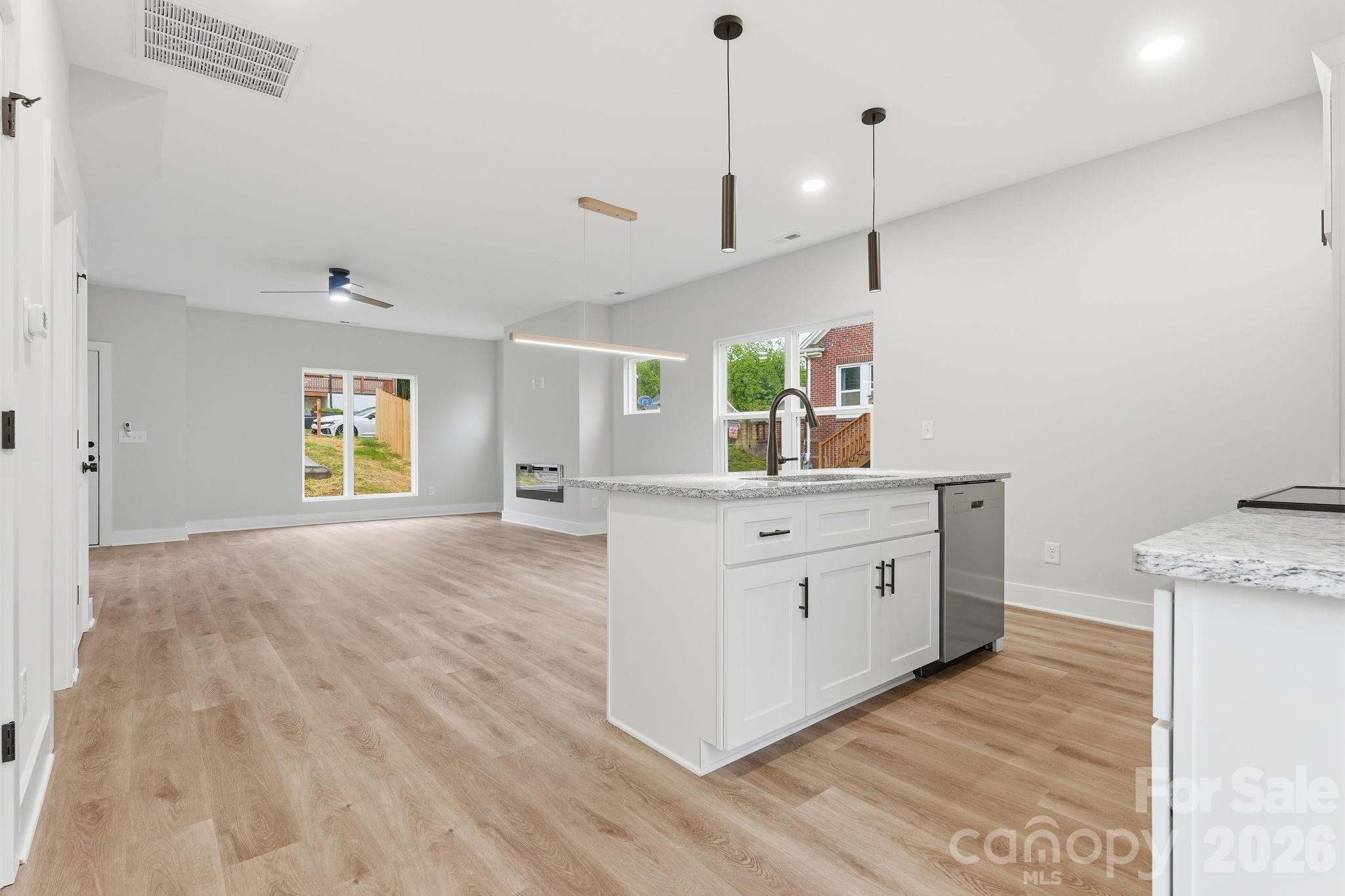 228 Summit Avenue — Albemarle
