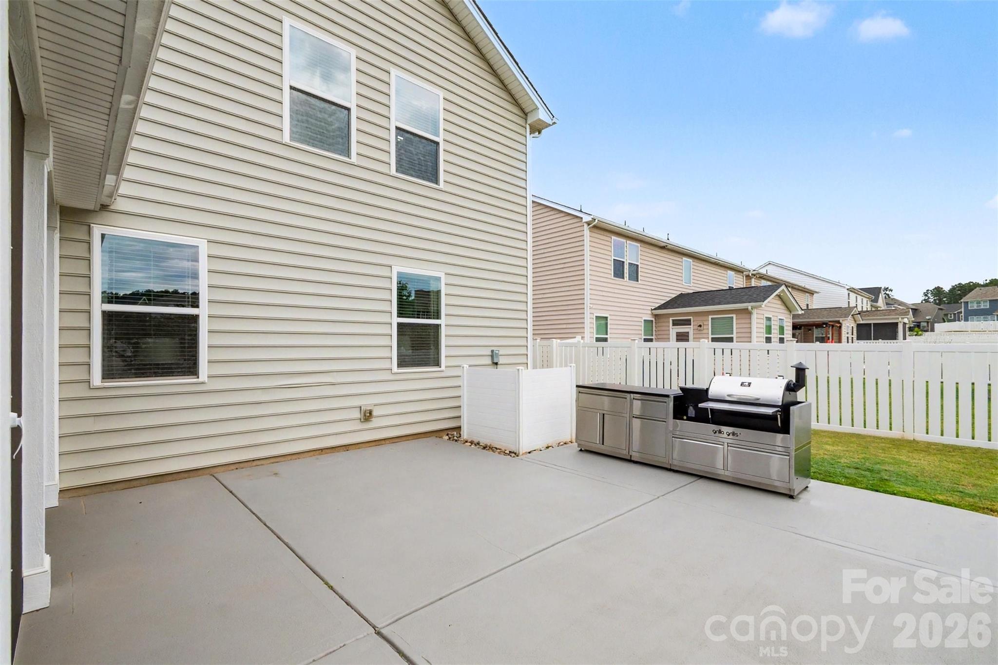 15210 Red Canoe Way — Charlotte