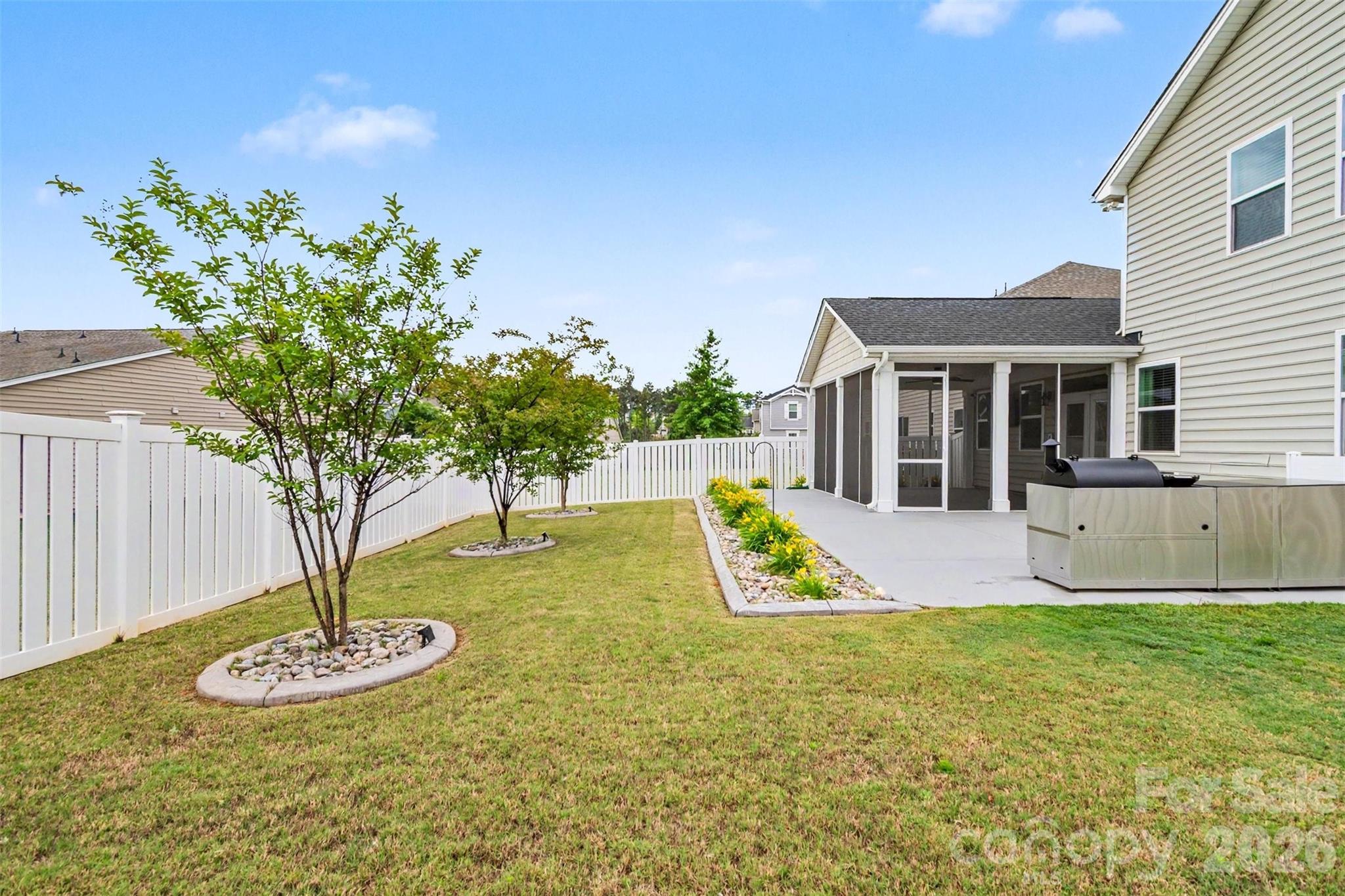15210 Red Canoe Way — Charlotte