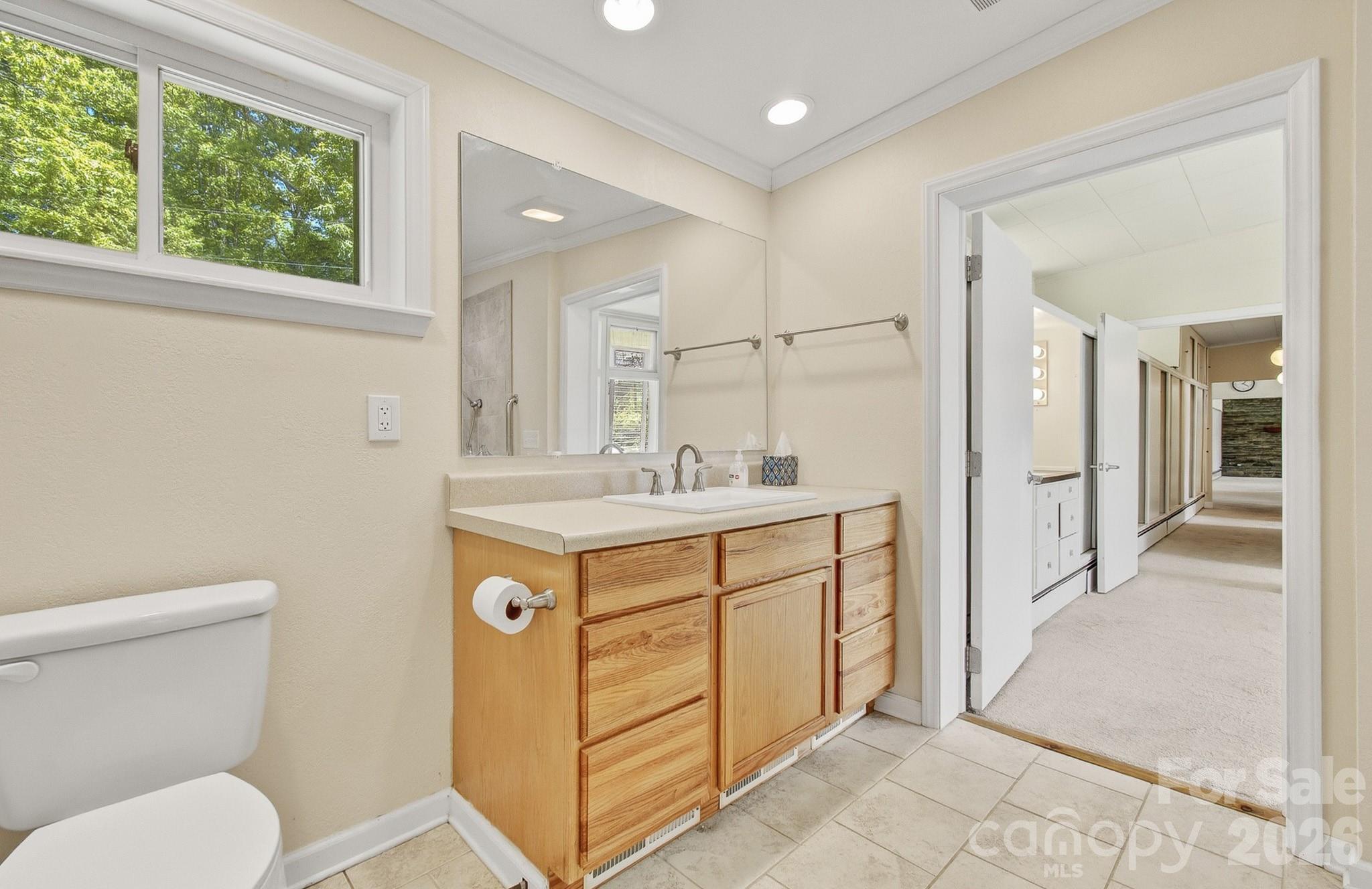 20 Reed Road — Asheville