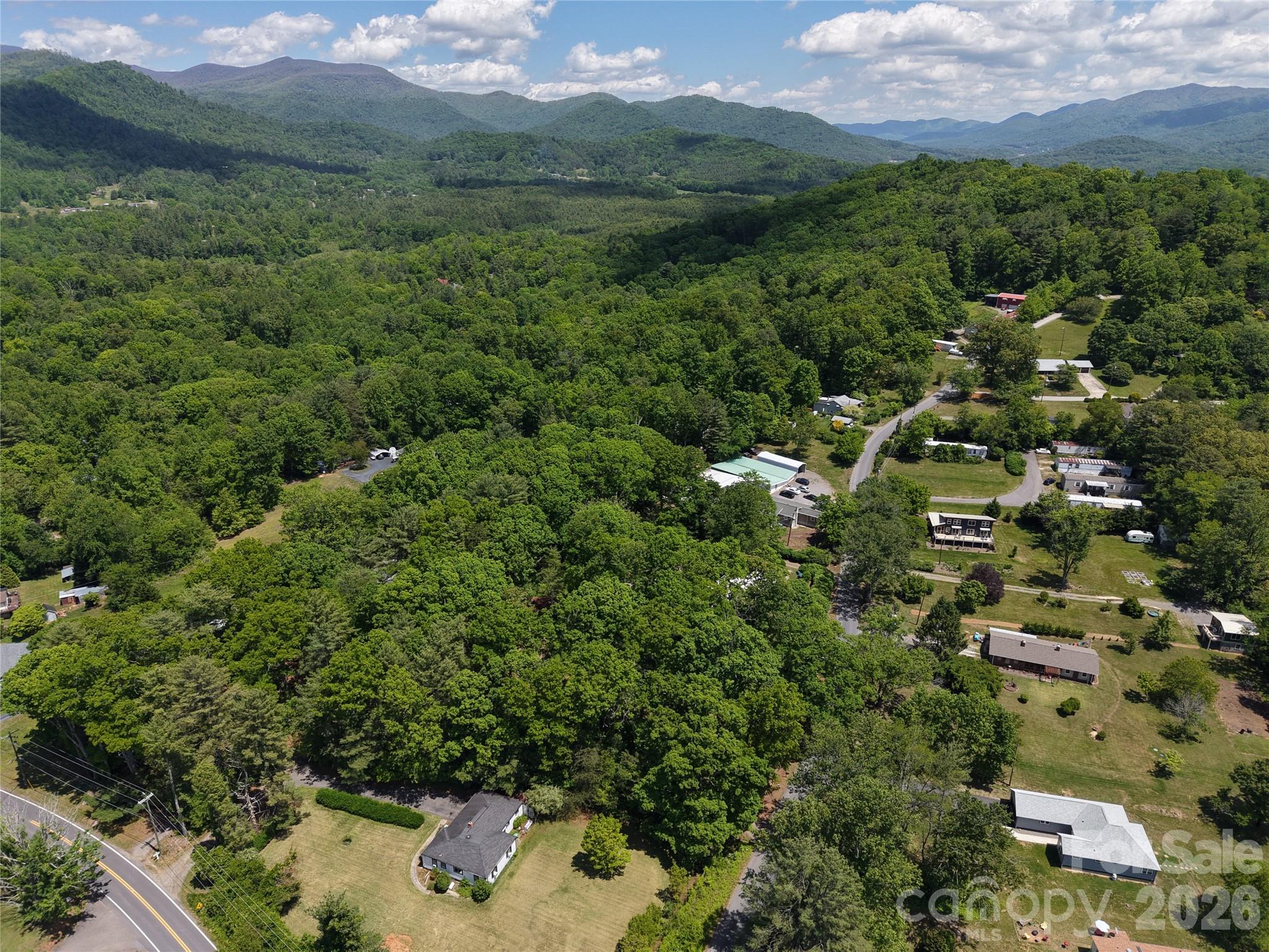 20 Reed Road — Asheville