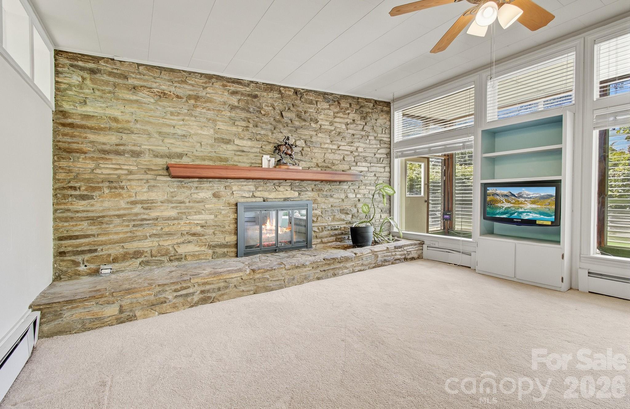 20 Reed Road — Asheville